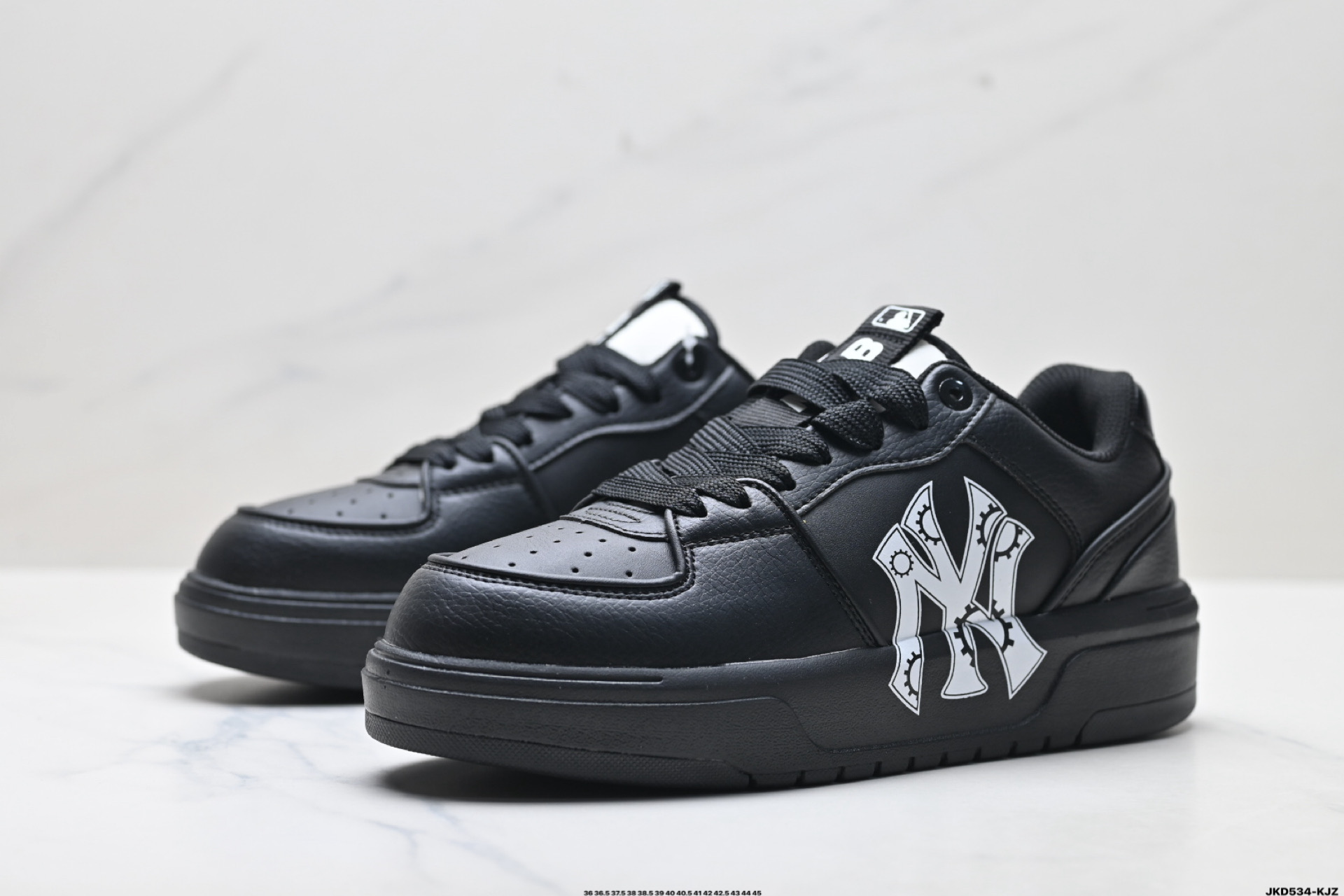 180 MLB CHUNKY LINER DENIM 潮流百搭 厚底增高休闲鞋 防滑耐磨 低帮 老爹鞋 3ASXM046N