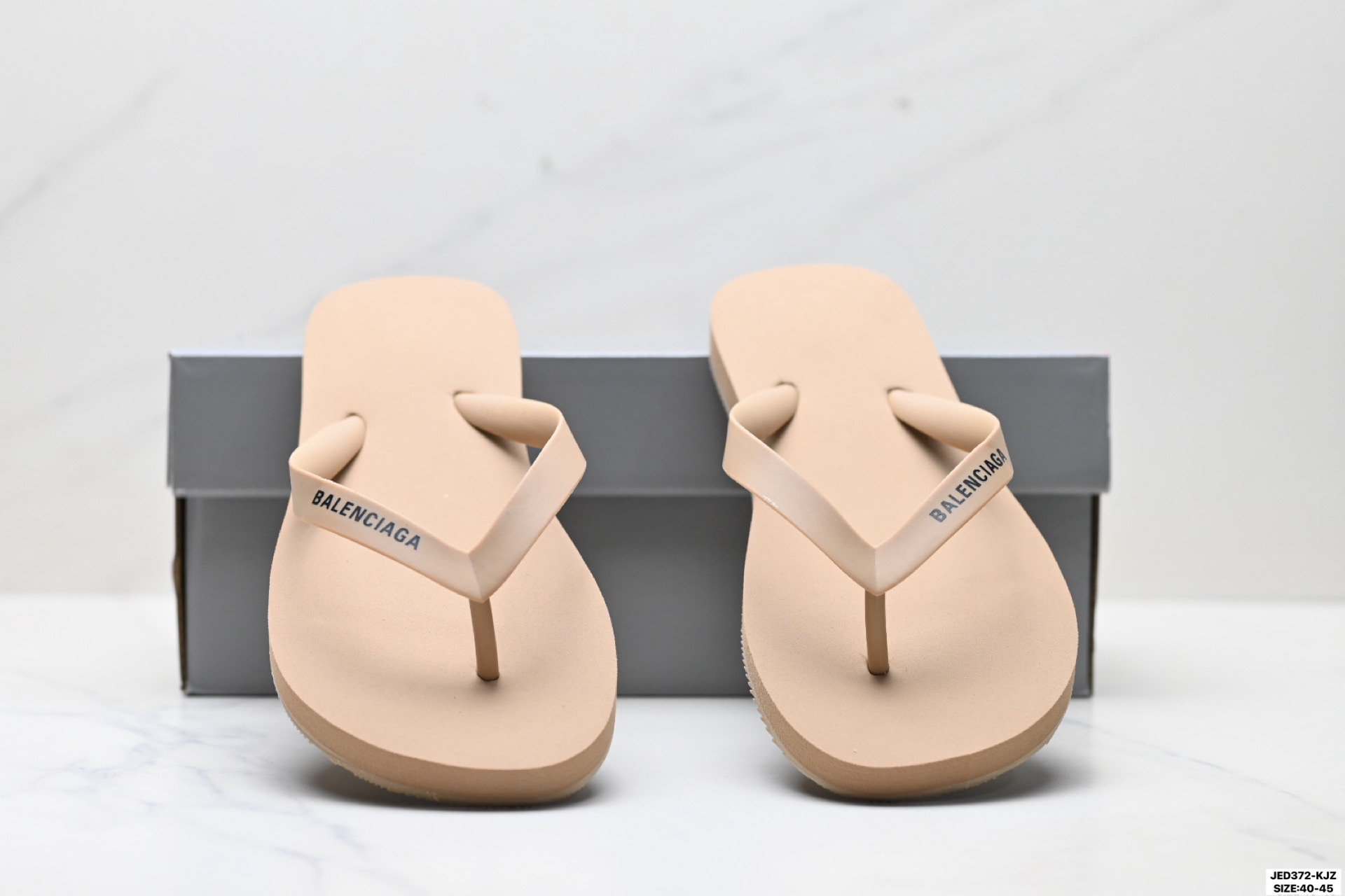 Balenciaga巴黎世家 TRACK SNEAKER 圆头夹趾人字拖鞋 812925 WITAA 1090-Top High Quatity Cheap Sneakers Fashion Clothing Clothes Bags handbags Shoes of all Brand wholesale With The best Quality And Beautiful Price from China Factory Chinese suppliers wholesaler seller Balenciaga巴黎世家 TRACK SNEAKER 圆头夹趾人字拖鞋 812925 WITAA 1090