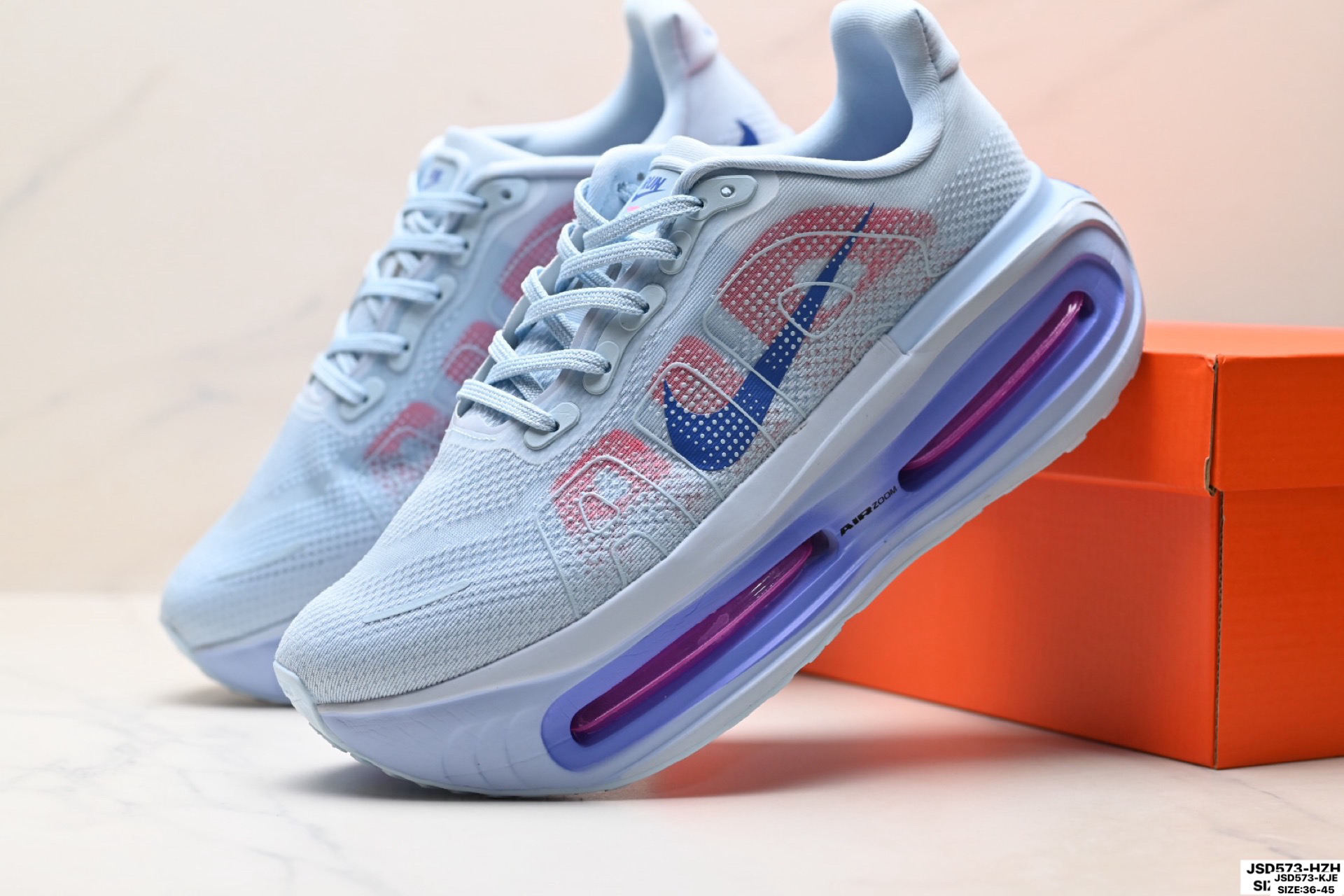 Nike VOMERO PREMIUM 耐克 舒适减震防滑 低帮跑步鞋 全掌ReactX泡绵中底 FN8453-034-Top High Quatity Cheap Sneakers Fashion Clothing Clothes Bags handbags Shoes of all Brand wholesale With The best Quality And Beautiful Price from China Factory Chinese suppliers wholesaler seller Nike VOMERO PREMIUM 耐克 舒适减震防滑 低帮跑步鞋 全掌ReactX泡绵中底 FN8453-034