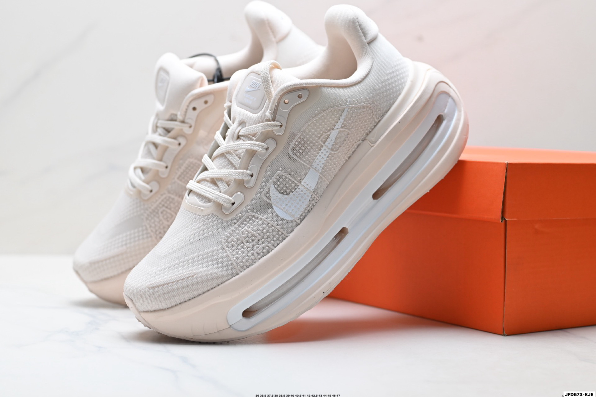 190 Nike VOMERO PREMIUM 耐克 舒适减震防滑 低帮跑步鞋 全掌ReactX泡绵中底 HM5973-002-Chinese UA Cheap High Quatity Brand Clothes Bags handbags Sneakers wholesale wholesaler seller from China Factory suppliers Fashion Clothing Shoes best Quality Beautiful Price 190 Nike VOMERO PREMIUM 耐克 舒适减震防滑 低帮跑步鞋 全掌ReactX泡绵中底 HM5973-002