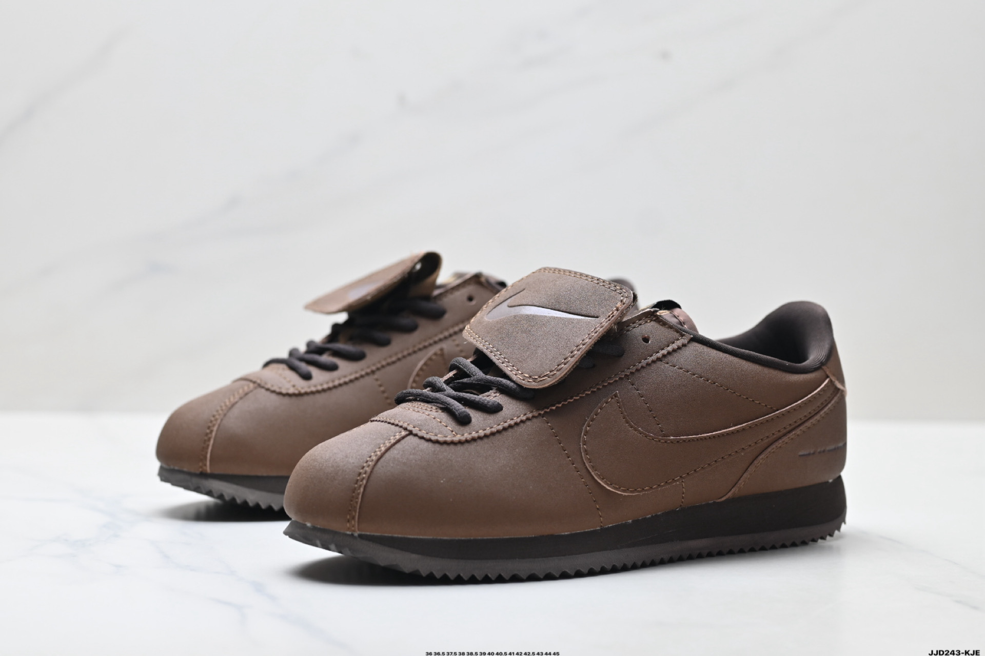 150 Nike Classic Cortez 耐克经典轻便舒适男子阿甘鞋休闲跑步鞋运动鞋 DN1791-006-Chinese UA Cheap High Quatity Brand Clothes Bags handbags Sneakers wholesale wholesaler seller from China Factory suppliers Fashion Clothing Shoes best Quality Beautiful Price 150 Nike Classic Cortez 耐克经典轻便舒适男子阿甘鞋休闲跑步鞋运动鞋 DN1791-006