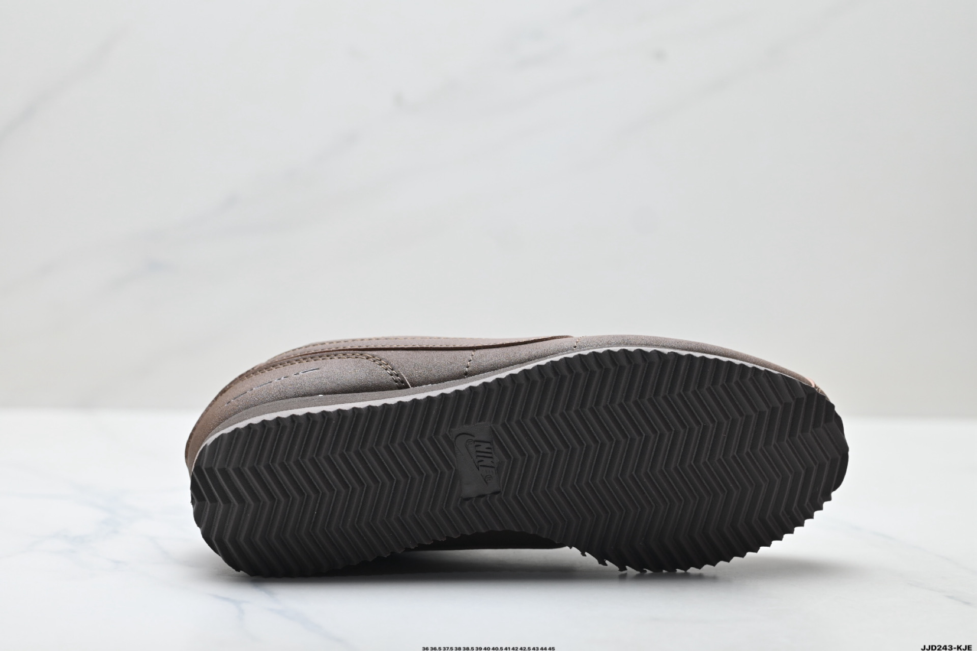 150 Nike Classic Cortez 耐克经典轻便舒适男子阿甘鞋休闲跑步鞋运动鞋 DN1791-006-Chinese UA Cheap High Quatity Brand Clothes Bags handbags Sneakers wholesale wholesaler seller from China Factory suppliers Fashion Clothing Shoes best Quality Beautiful Price 150 Nike Classic Cortez 耐克经典轻便舒适男子阿甘鞋休闲跑步鞋运动鞋 DN1791-006