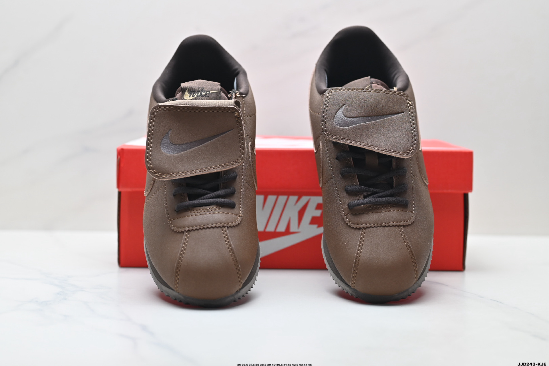 150 Nike Classic Cortez 耐克经典轻便舒适男子阿甘鞋休闲跑步鞋运动鞋 DN1791-006-Chinese UA Cheap High Quatity Brand Clothes Bags handbags Sneakers wholesale wholesaler seller from China Factory suppliers Fashion Clothing Shoes best Quality Beautiful Price 150 Nike Classic Cortez 耐克经典轻便舒适男子阿甘鞋休闲跑步鞋运动鞋 DN1791-006
