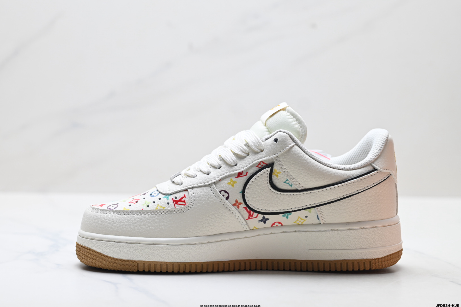 190 NIKE AIR FORCE 1‘07 SU2305-720