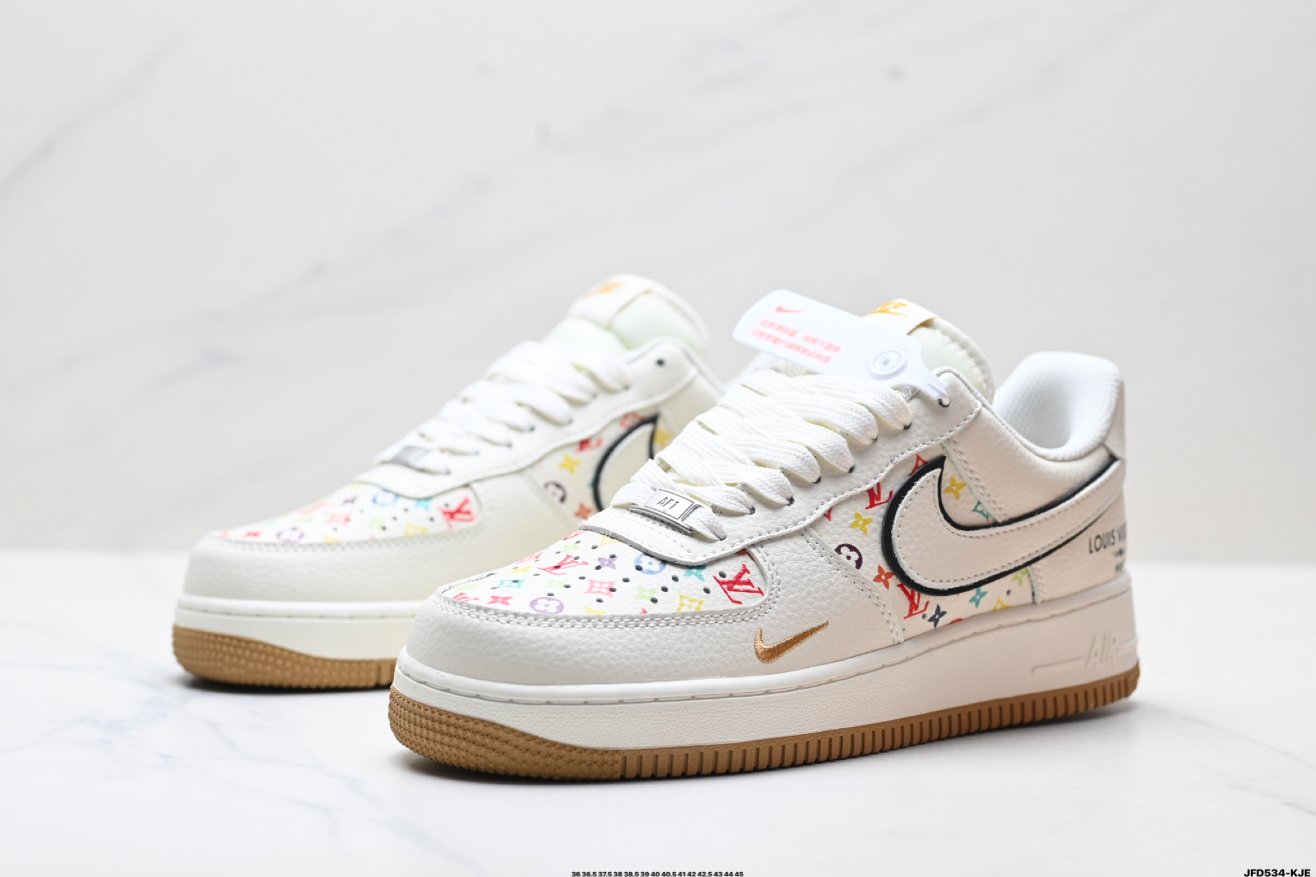 190 NIKE AIR FORCE 1‘07 SU2305-720