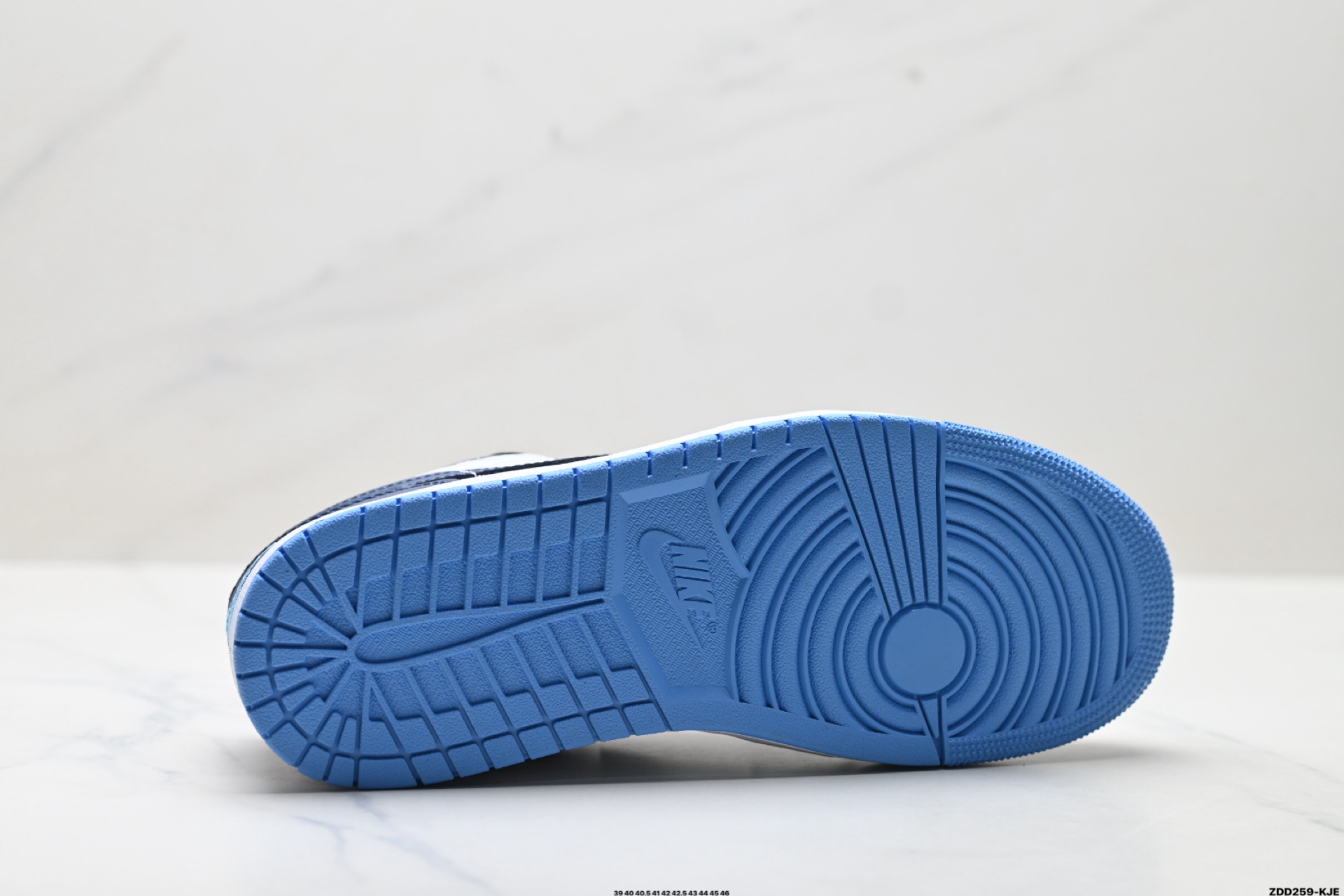 Nike Air Jordan 1 Low 耐克 AJ1乔1低帮休闲板鞋 553558-404-Top High Quatity Cheap Sneakers Fashion Clothing Clothes Bags handbags Shoes of all Brand wholesale With The best Quality And Beautiful Price from China Factory Chinese suppliers wholesaler seller Nike Air Jordan 1 Low 耐克 AJ1乔1低帮休闲板鞋 553558-404