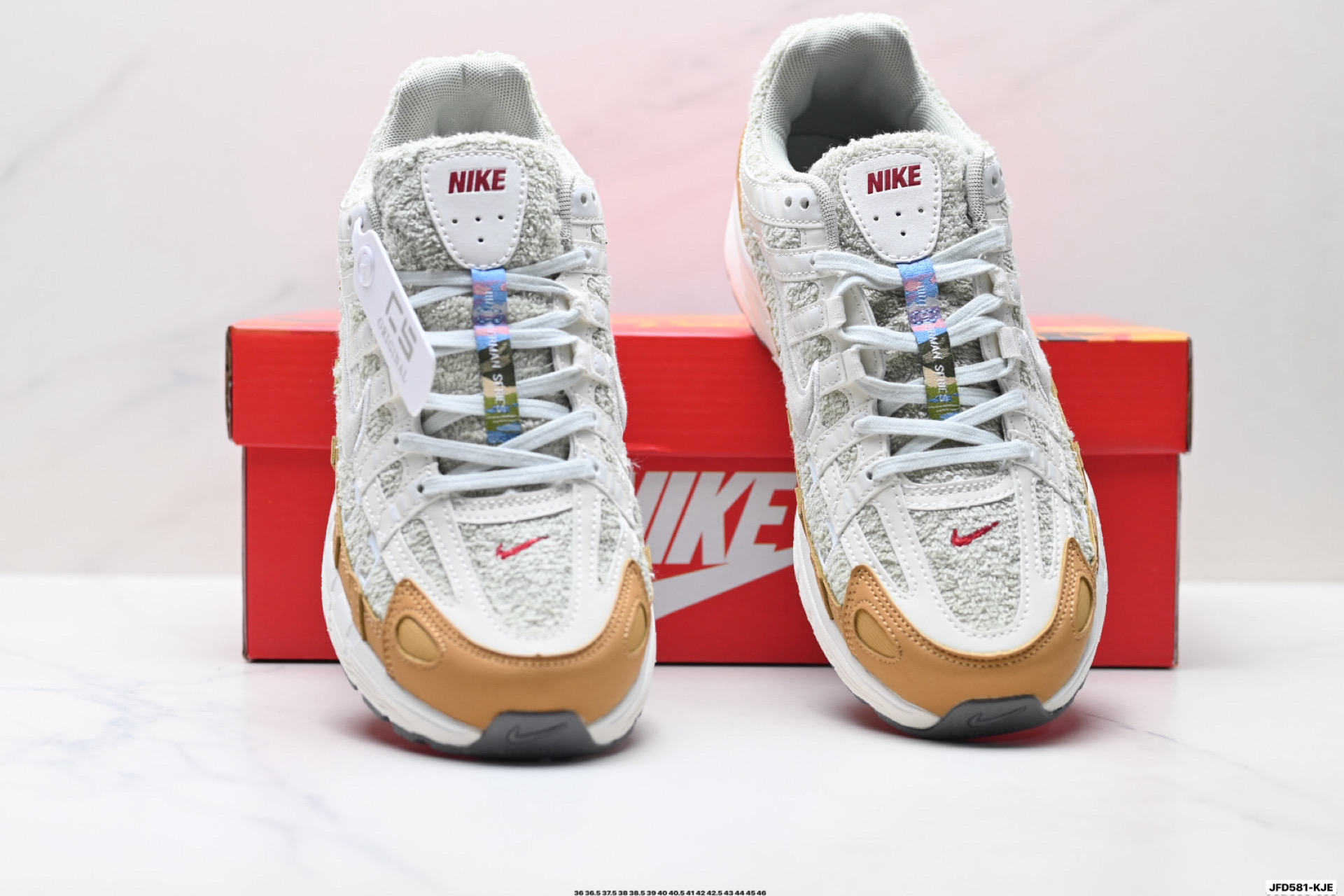 190 Nike P-6000 马年限定 CNY新年款 脱缰系列 耐克 舒适透气 长跑跑步鞋 IQ1120-311