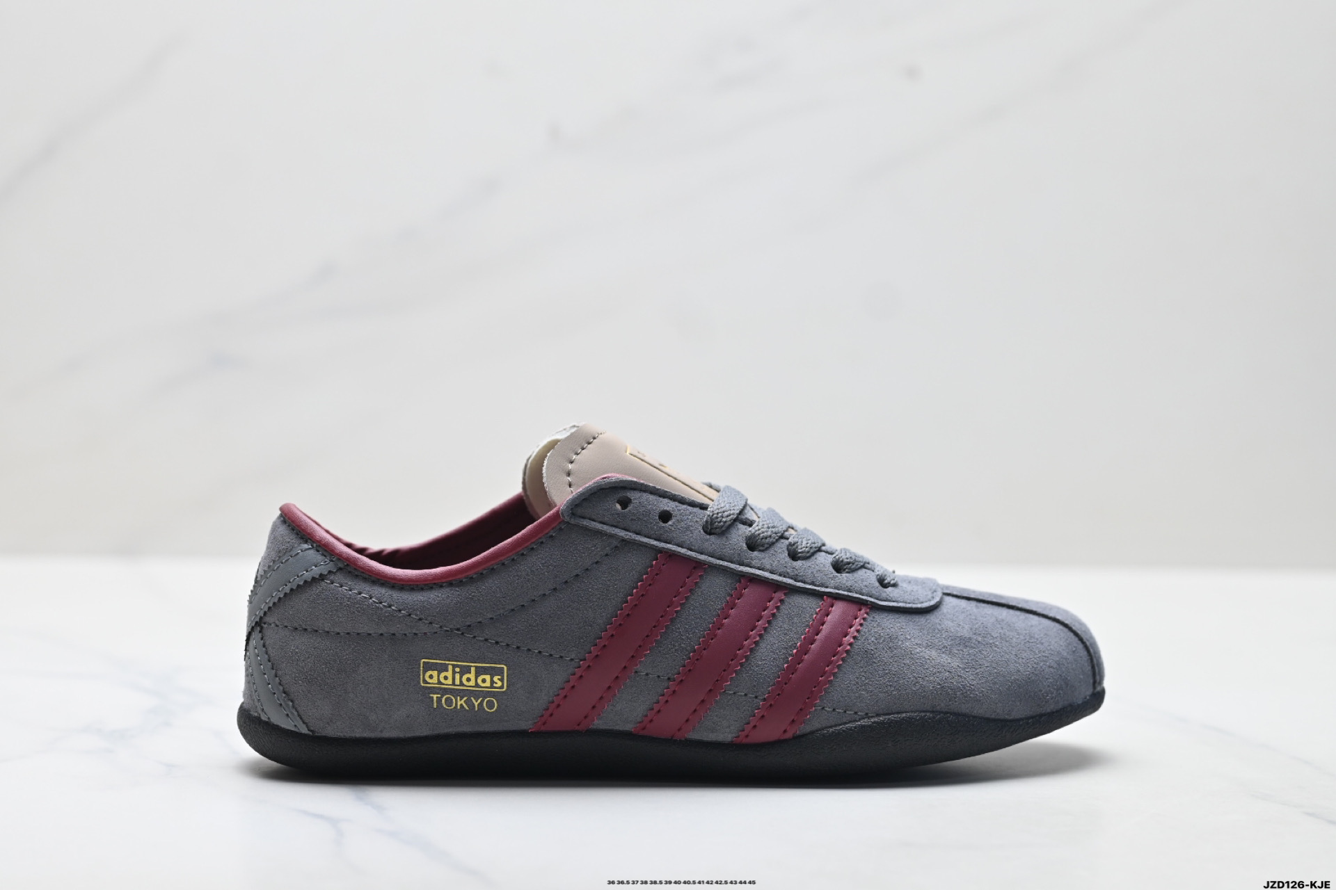 160 Adidas Tokyo W 阿迪达斯 舒适百搭经典休闲运动鞋 KJ0367