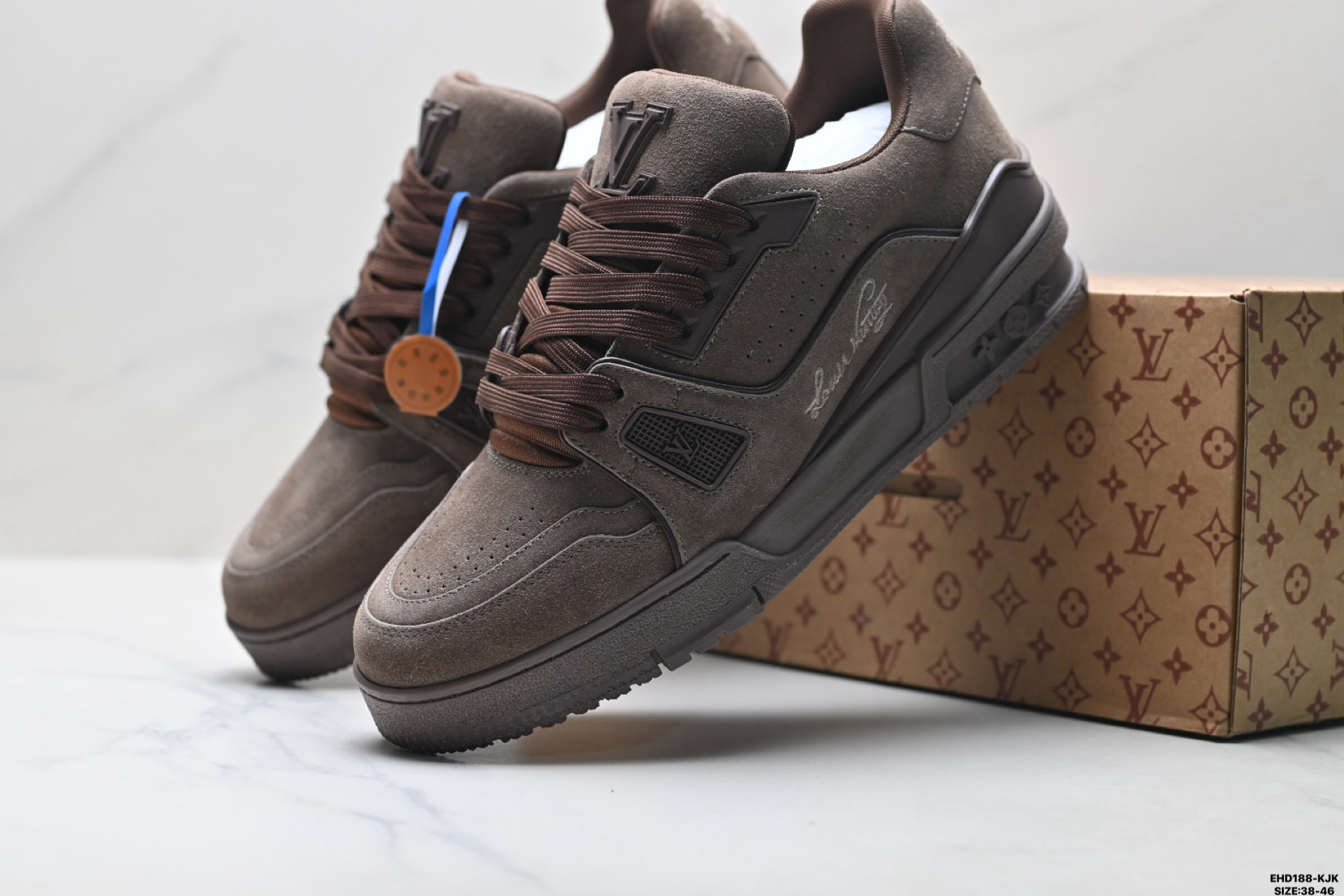 450 纯原Louis Vuitton Trainer Sneaker Low 路易威登 高奢休闲运动文化百搭板鞋