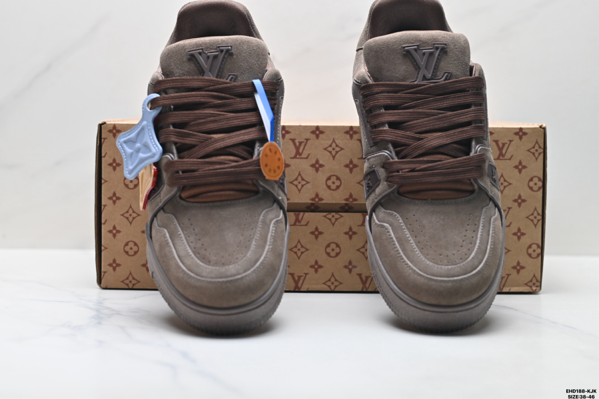 450 纯原Louis Vuitton Trainer Sneaker Low 路易威登 高奢休闲运动文化百搭板鞋