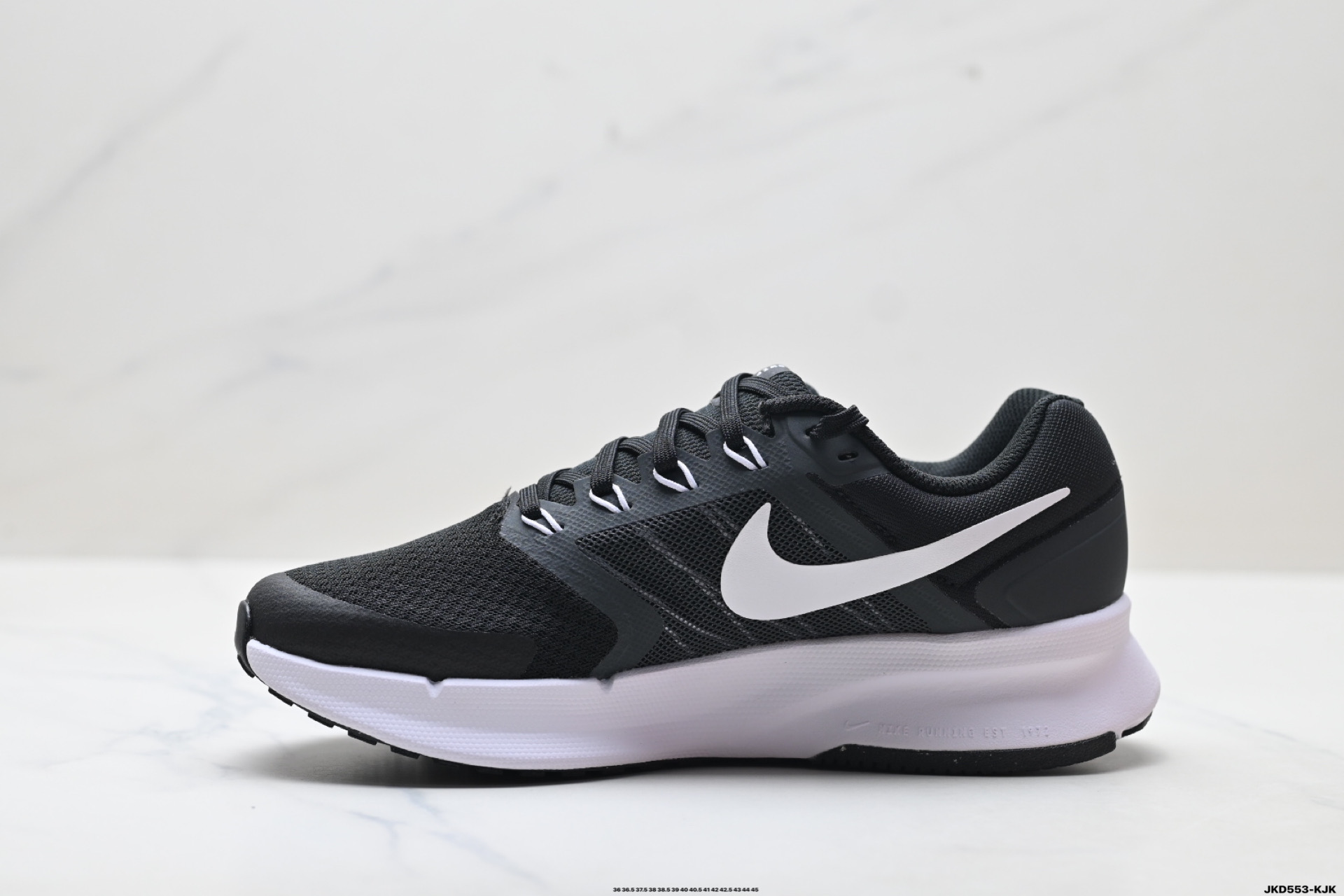 180 耐克NK W NIKE RUN SWIFT 3网面透气休闲跑步鞋 DR2695-002