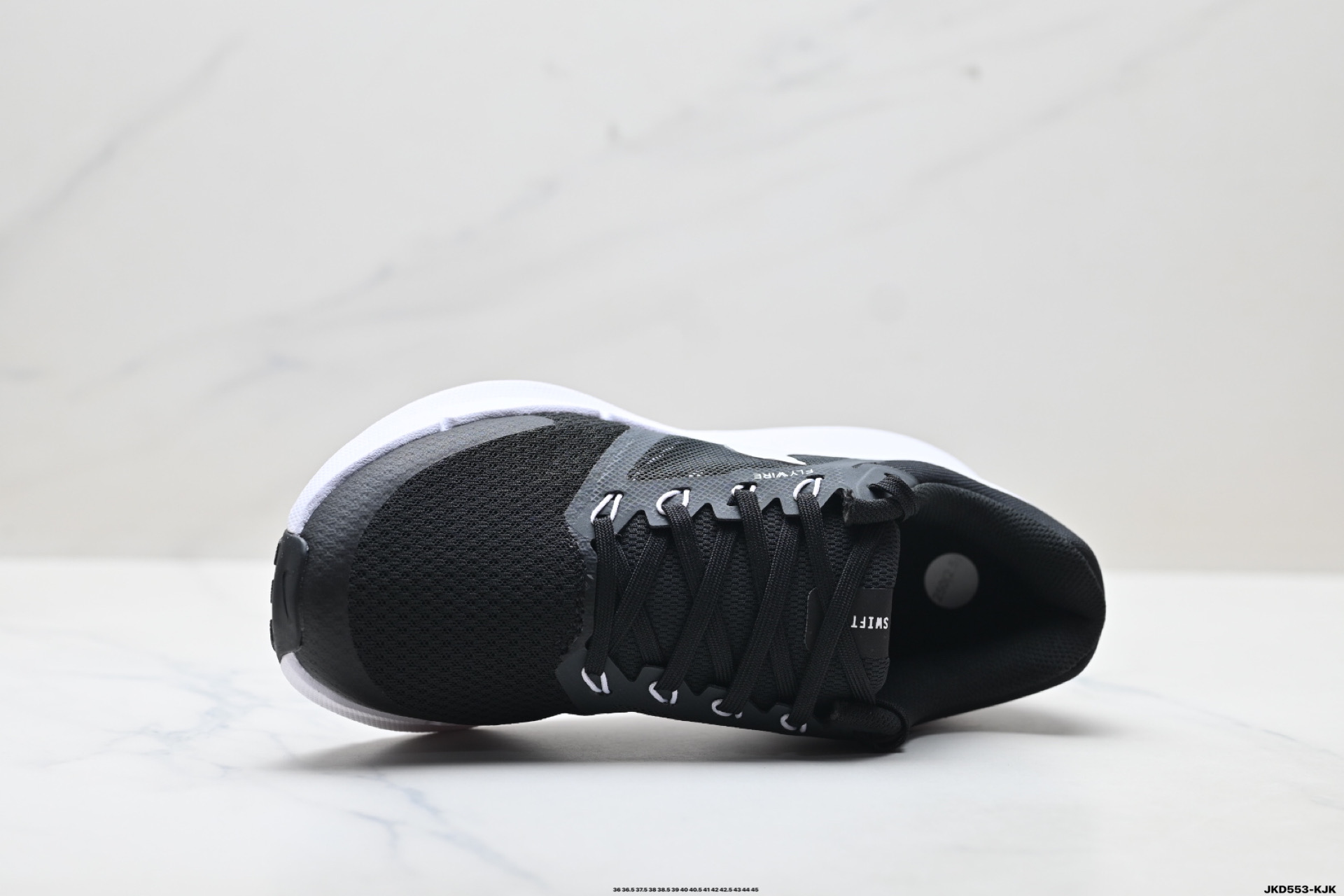 180 耐克NK W NIKE RUN SWIFT 3网面透气休闲跑步鞋 DR2695-002