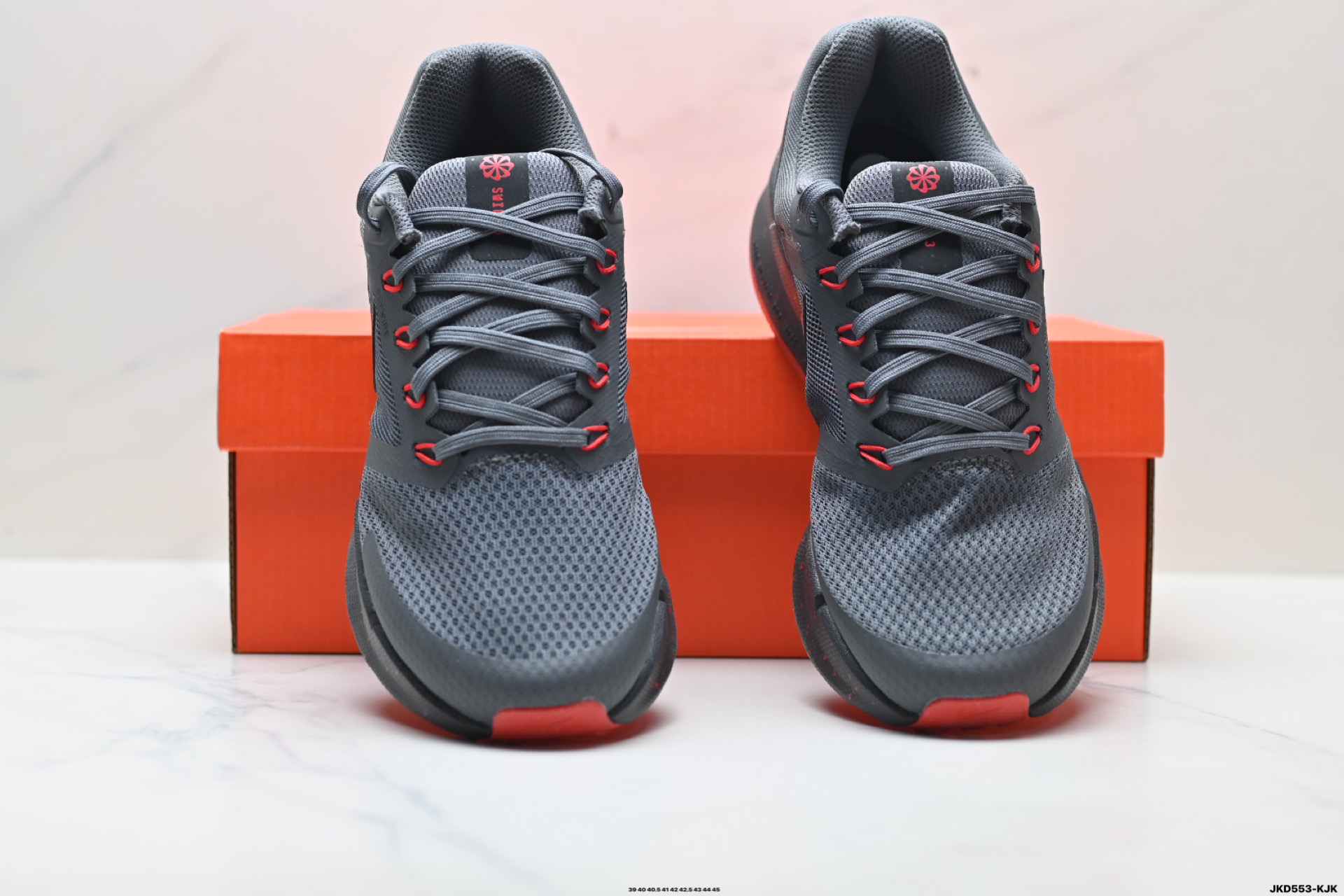 180 耐克NK W NIKE RUN SWIFT 3网面透气休闲跑步鞋 lB3972-021
