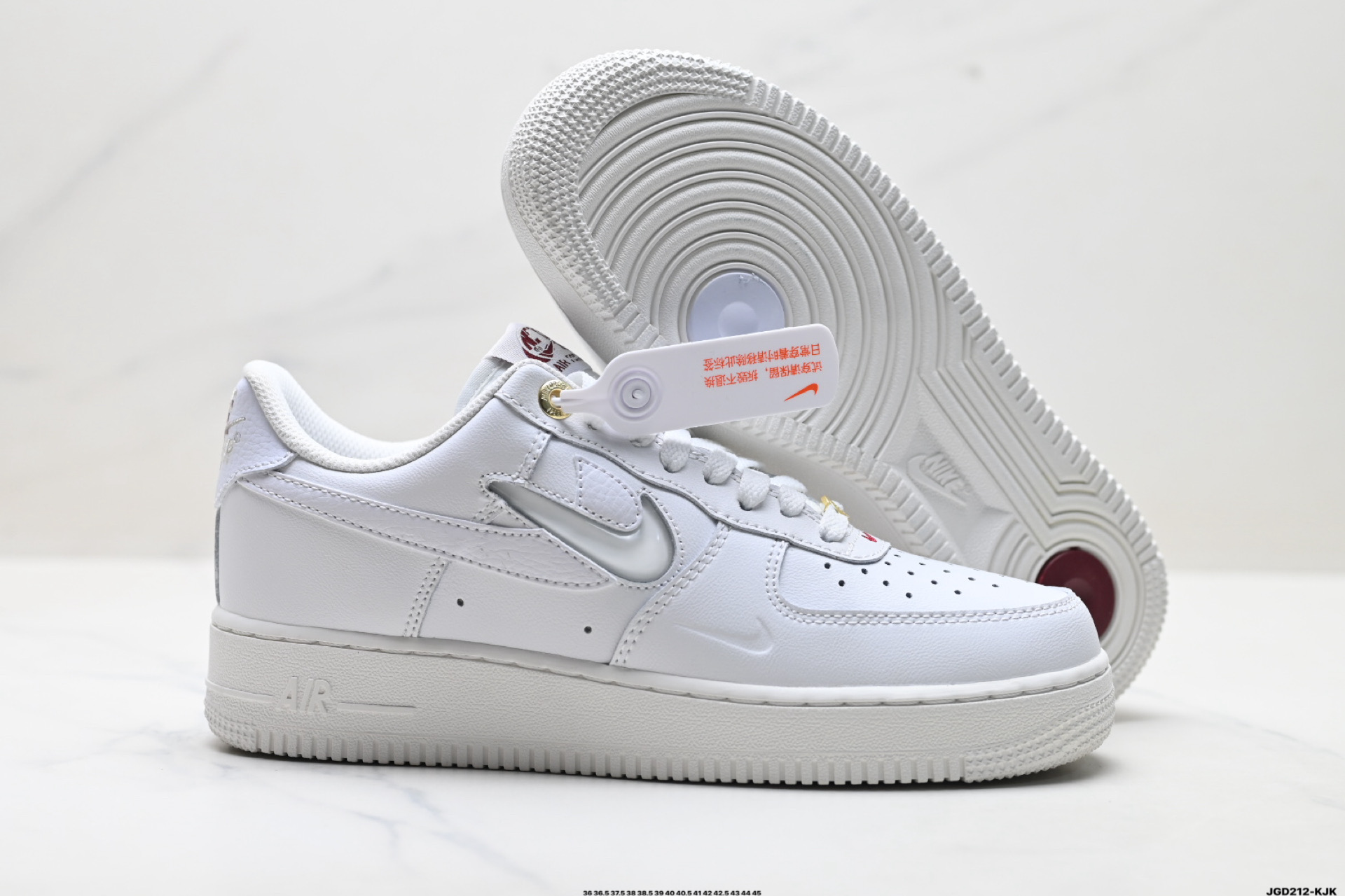 200 NIKE AIR FORCE 1‘07 DQ7664-100-Chinese UA Cheap High Quatity Brand Clothes Bags handbags Sneakers wholesale wholesaler seller from China Factory suppliers Fashion Clothing Shoes best Quality Beautiful Price 200 NIKE AIR FORCE 1‘07 DQ7664-100