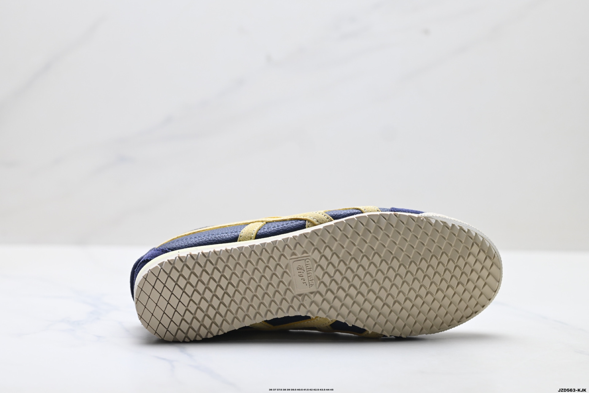160 Onitsuka Tiger NIPPON MADE 鬼冢虎手工鞋系列 1183C015-400