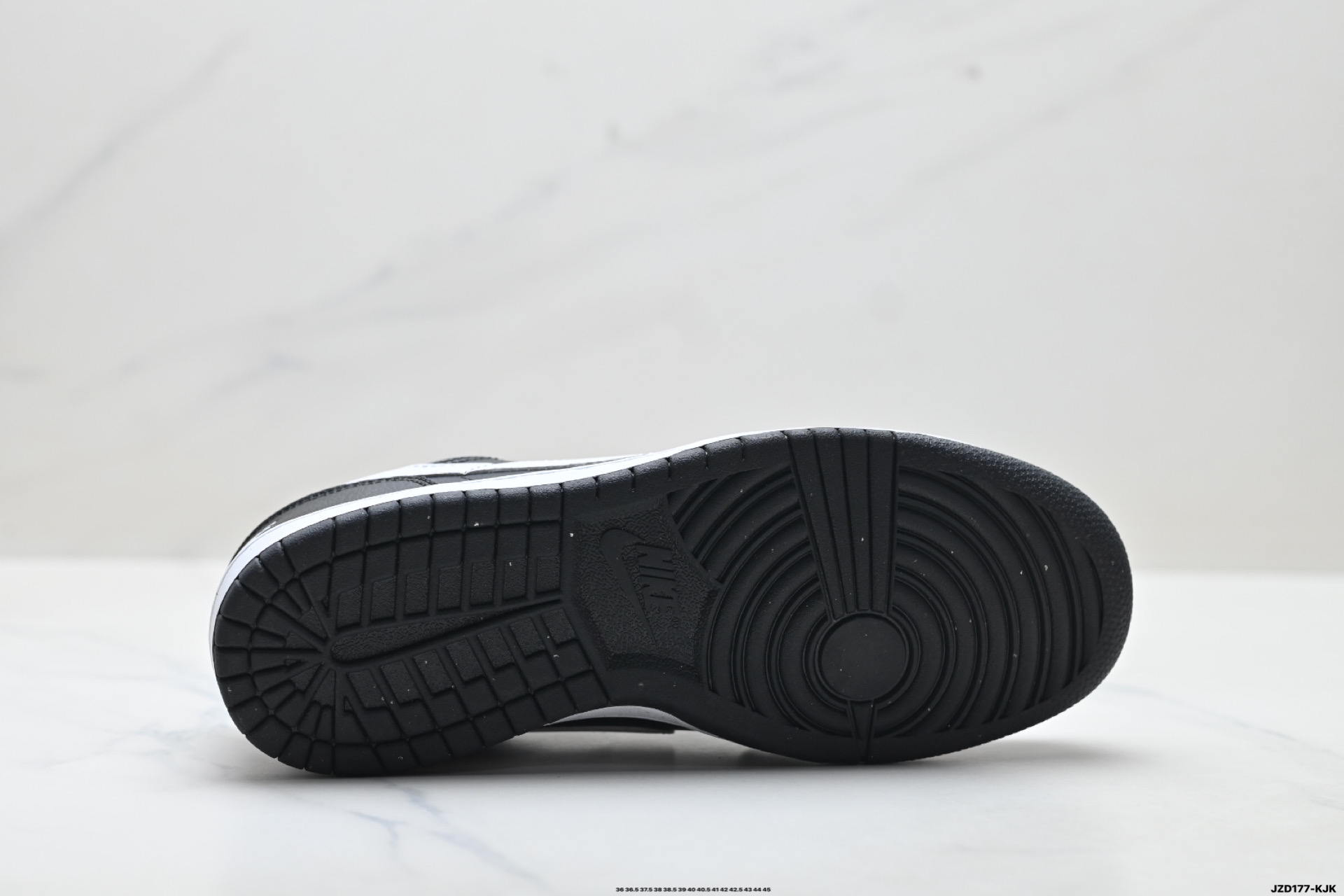 160 Nike Big Low 耐克 简约百搭 減震耐磨 低帮板鞋 355152-016
