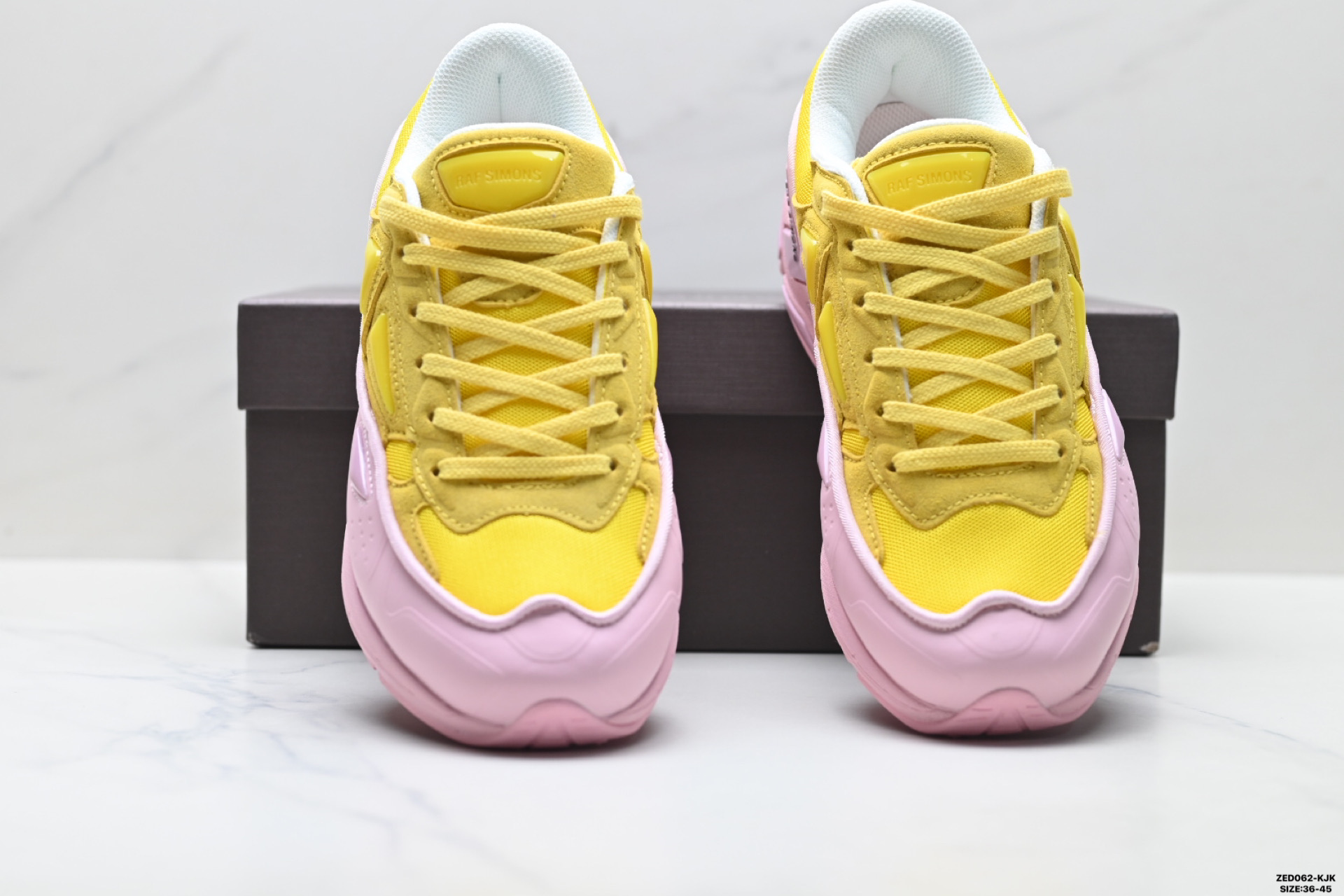 280 RAF SIMONS CYLON-21 潮流运动 织物皮革 圆头系带 低帮休闲鞋 HR830001S-L370