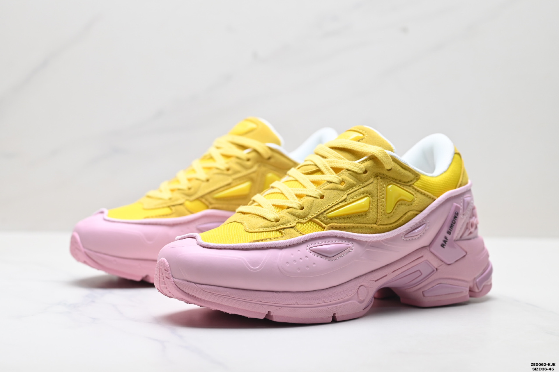 280 RAF SIMONS CYLON-21 潮流运动 织物皮革 圆头系带 低帮休闲鞋 HR830001S-L370