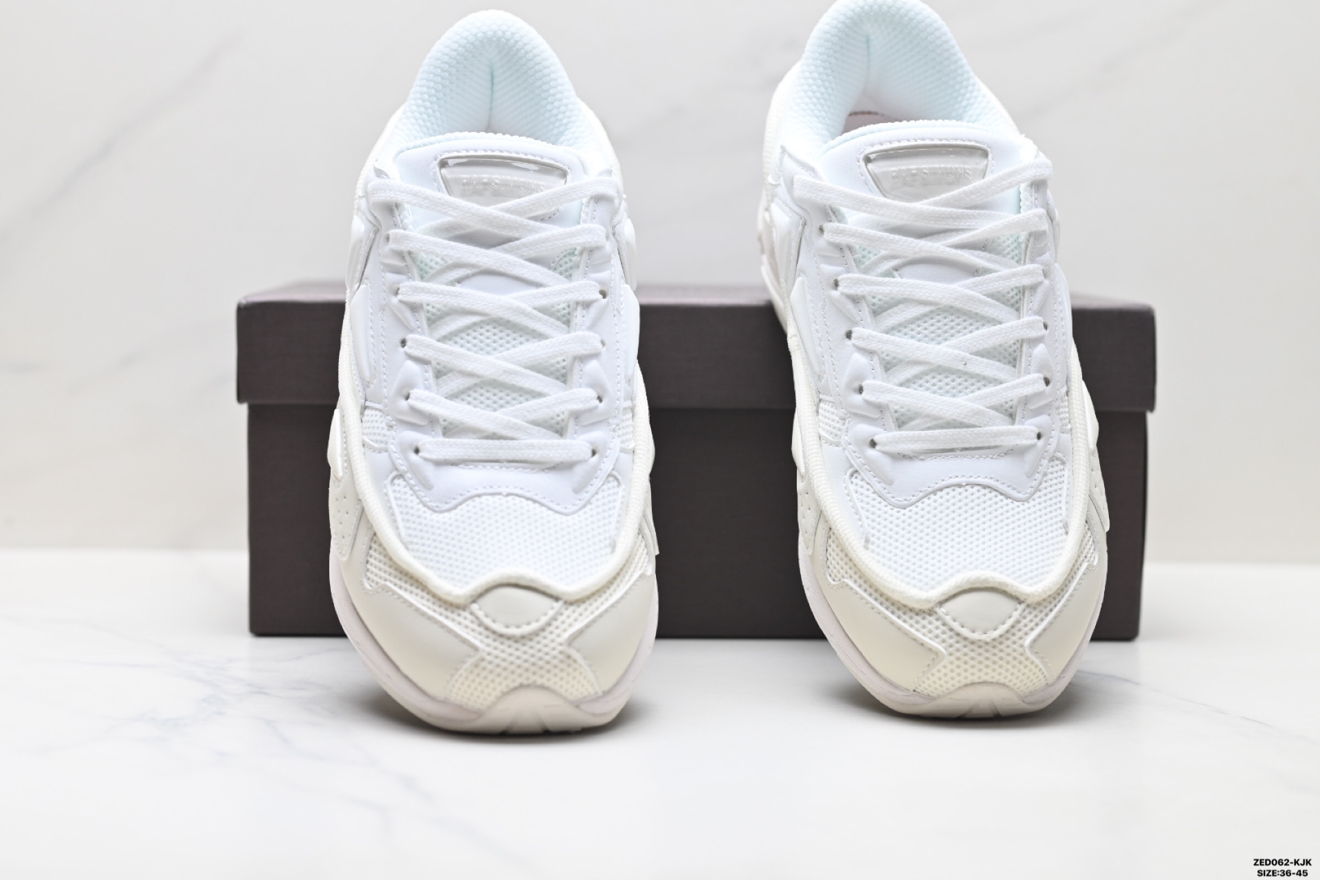 280 RAF SIMONS CYLON-21 潮流运动 织物皮革 圆头系带 低帮休闲鞋 HR830001S-L370-Chinese UA Cheap High Quatity Brand Clothes Bags handbags Sneakers wholesale wholesaler seller from China Factory suppliers Fashion Clothing Shoes best Quality Beautiful Price 280 RAF SIMONS CYLON-21 潮流运动 织物皮革 圆头系带 低帮休闲鞋 HR830001S-L370