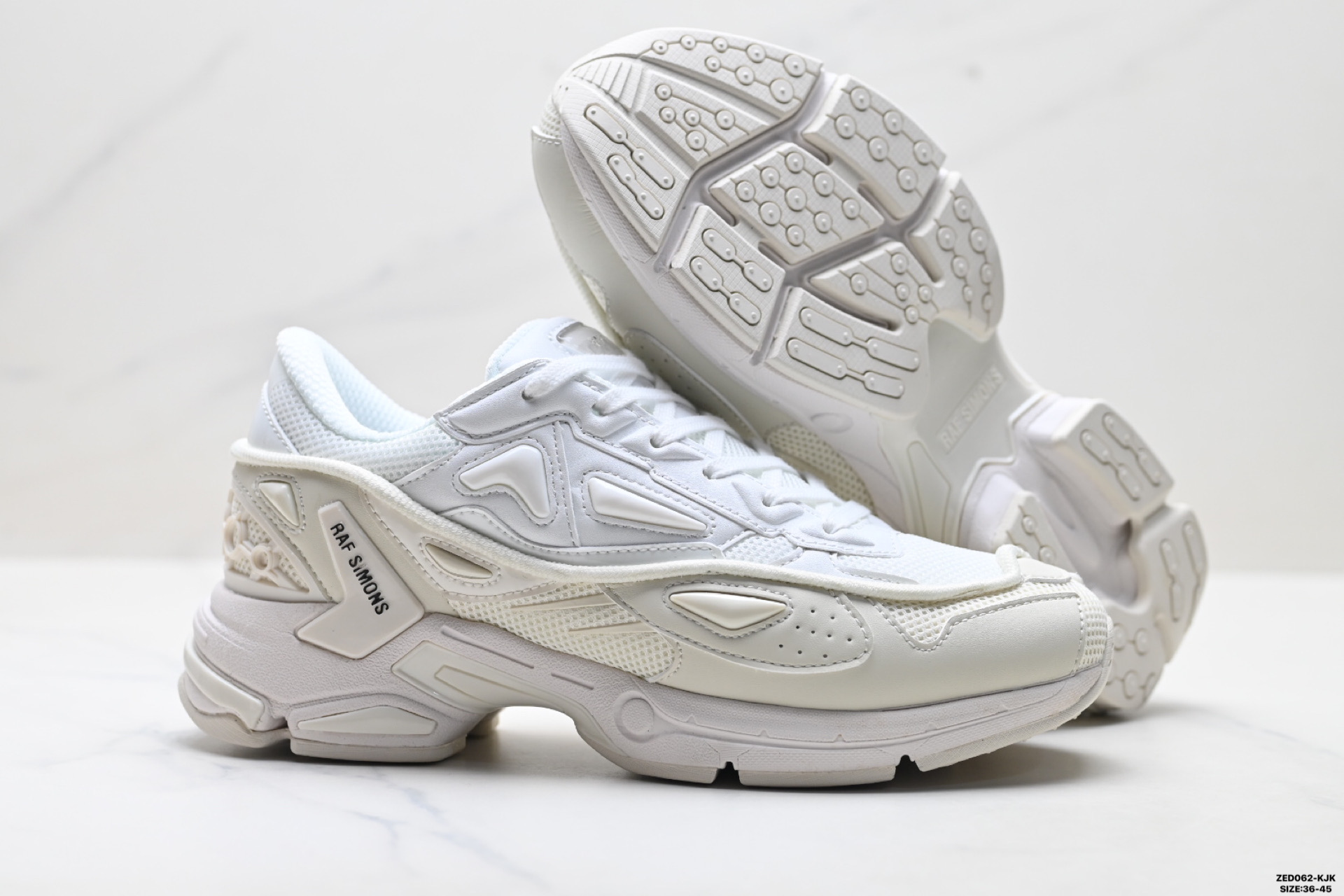 280 RAF SIMONS CYLON-21 潮流运动 织物皮革 圆头系带 低帮休闲鞋 HR830001S-L370-Chinese UA Cheap High Quatity Brand Clothes Bags handbags Sneakers wholesale wholesaler seller from China Factory suppliers Fashion Clothing Shoes best Quality Beautiful Price 280 RAF SIMONS CYLON-21 潮流运动 织物皮革 圆头系带 低帮休闲鞋 HR830001S-L370