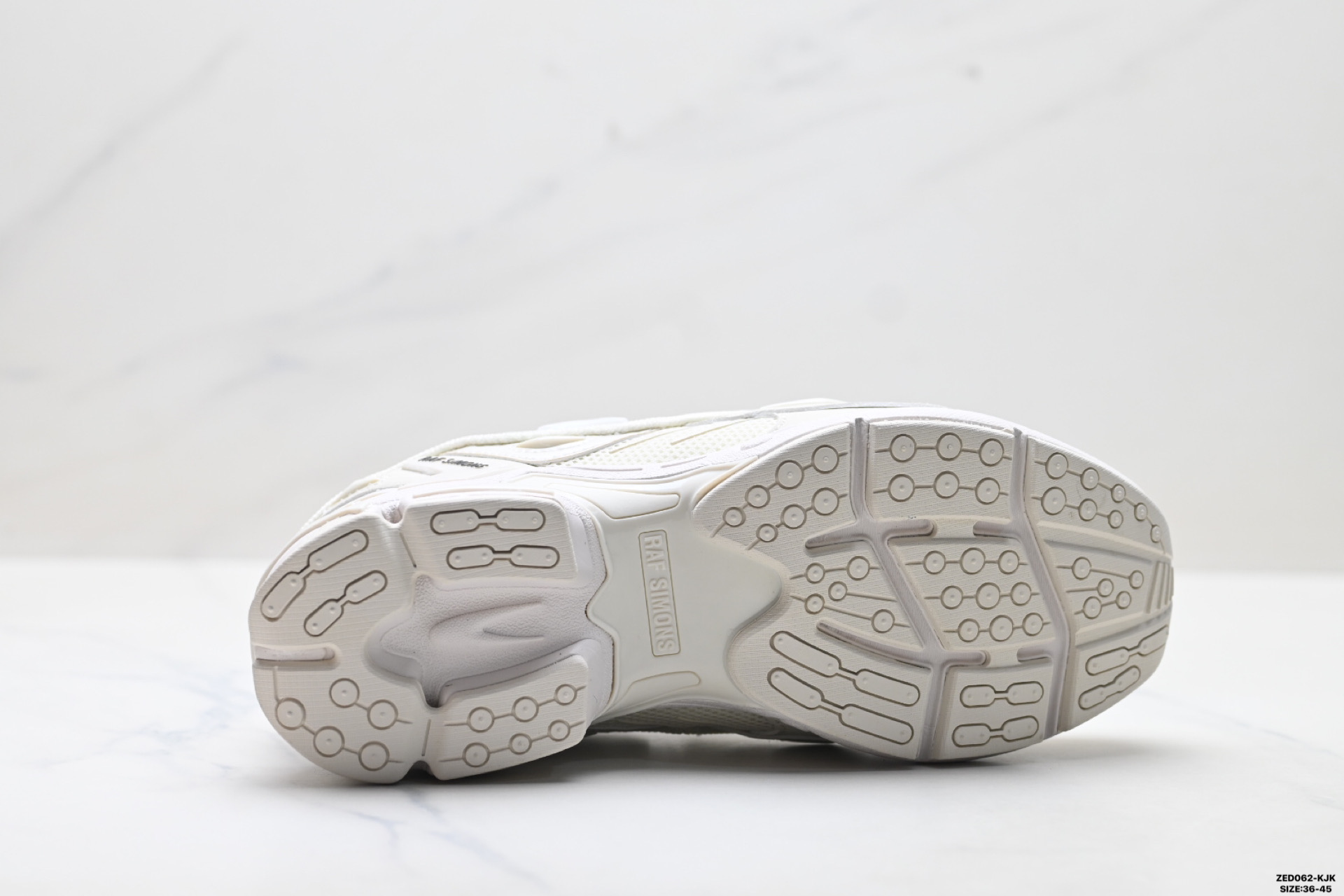 280 RAF SIMONS CYLON-21 潮流运动 织物皮革 圆头系带 低帮休闲鞋 HR830001S-L370-Chinese UA Cheap High Quatity Brand Clothes Bags handbags Sneakers wholesale wholesaler seller from China Factory suppliers Fashion Clothing Shoes best Quality Beautiful Price 280 RAF SIMONS CYLON-21 潮流运动 织物皮革 圆头系带 低帮休闲鞋 HR830001S-L370