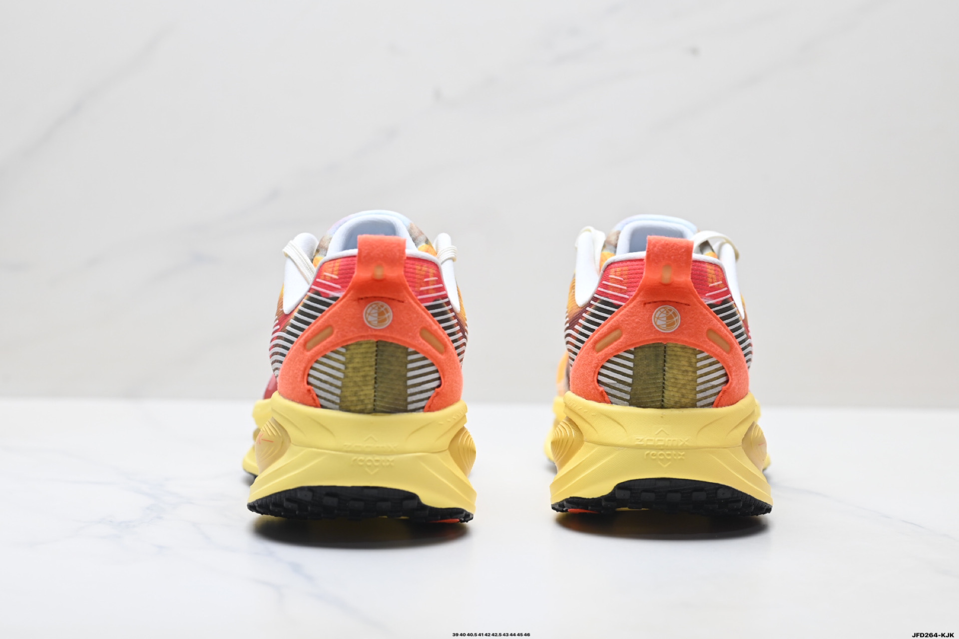 190 Nike Vomero 18 耐克 舒适减震防滑 低帮跑步鞋 全掌ReactX泡绵中底 IH3576-999-Chinese UA Cheap High Quatity Brand Clothes Bags handbags Sneakers wholesale wholesaler seller from China Factory suppliers Fashion Clothing Shoes best Quality Beautiful Price 190 Nike Vomero 18 耐克 舒适减震防滑 低帮跑步鞋 全掌ReactX泡绵中底 IH3576-999