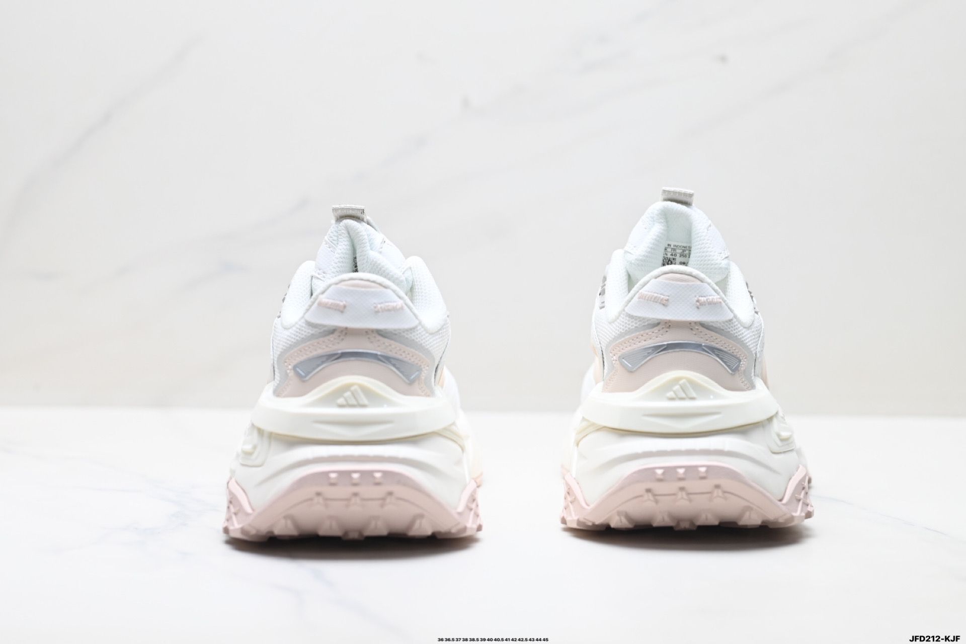 190 Adidas XLG STOEDGE阿迪达斯 舒适 防滑 老爹鞋 鞋面由轻薄透气的网布制成 KI1855