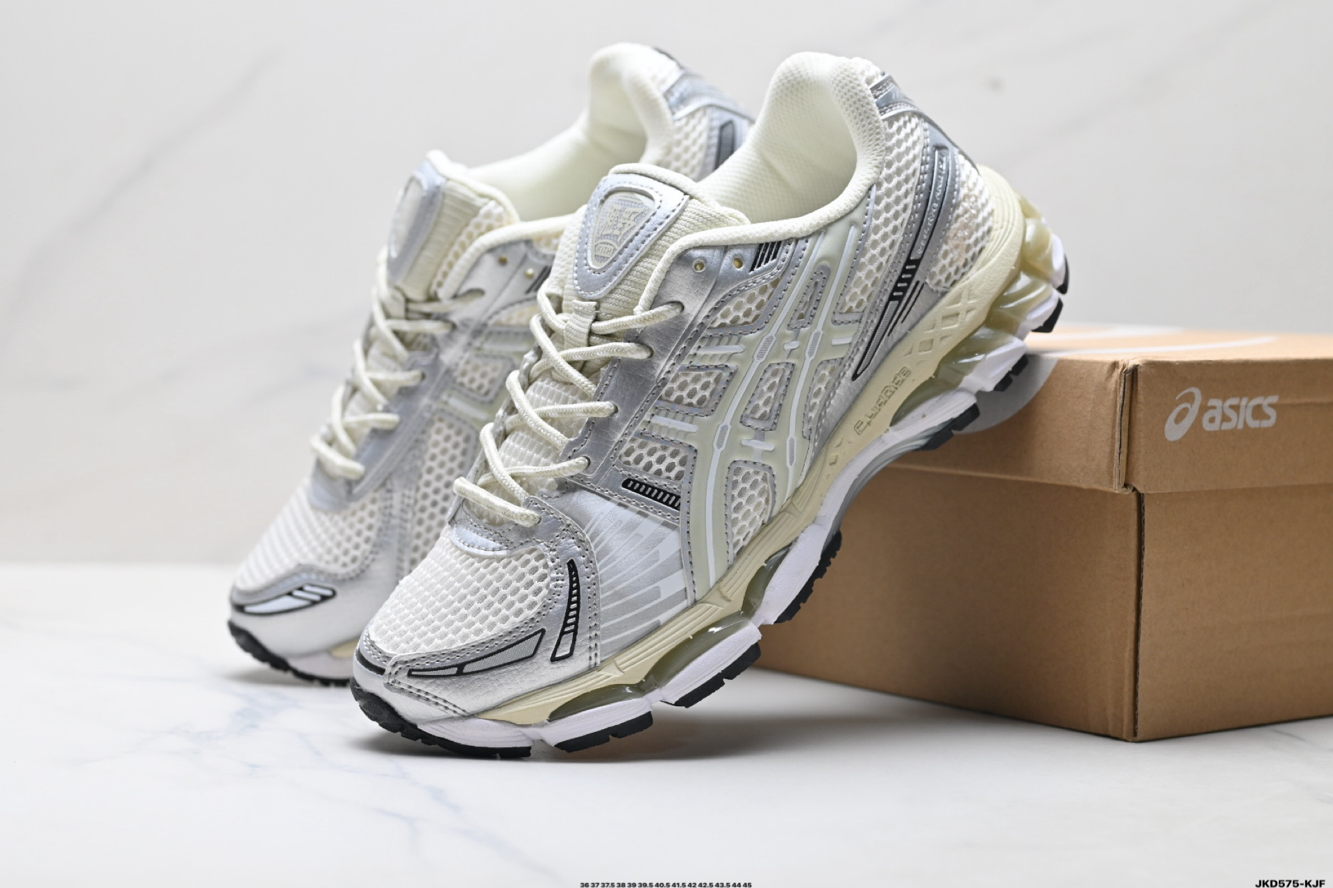 180 Asics Gel-Kayano 12.1 亚瑟士 运动休闲透气专业跑鞋 1203A930-020