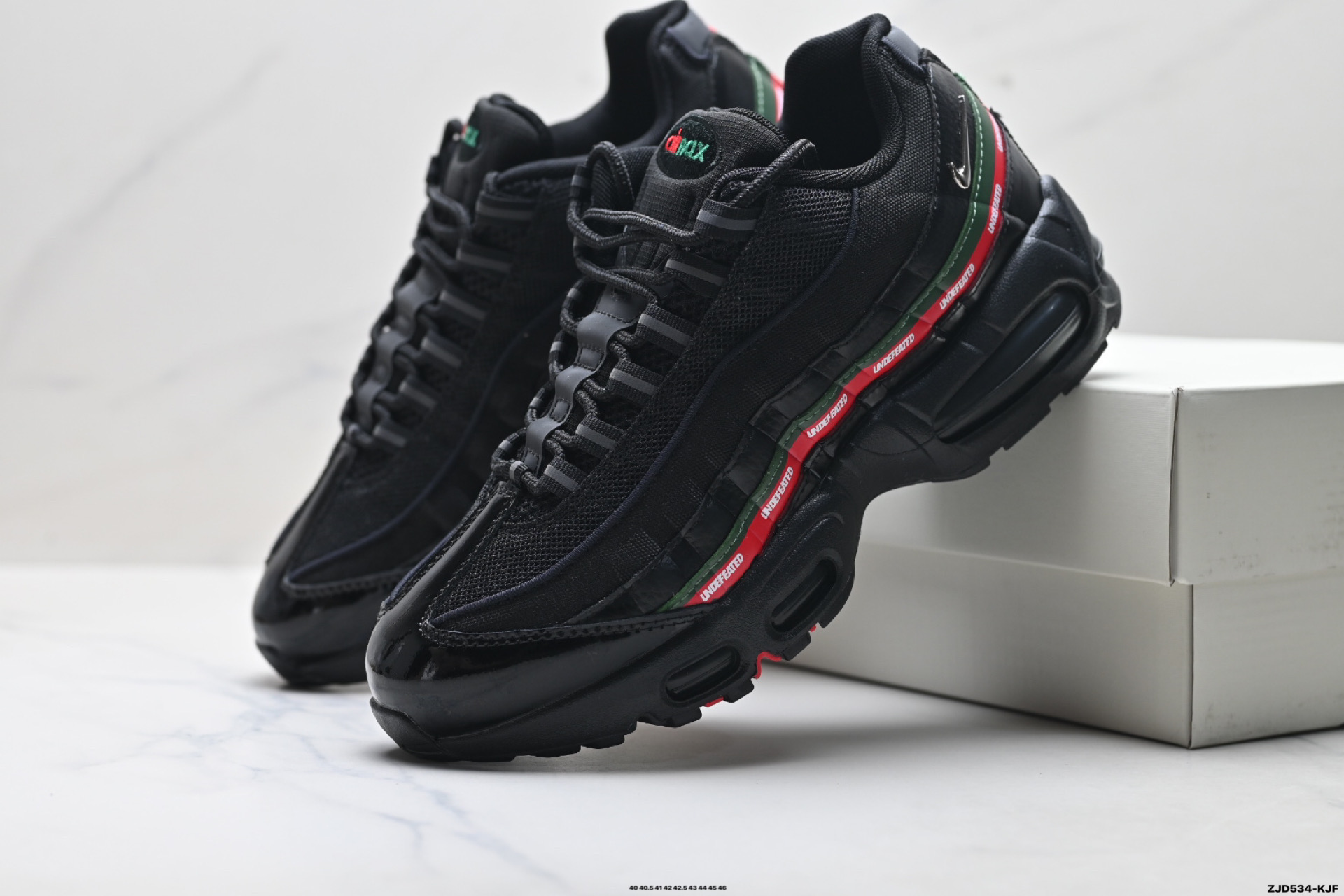 NIKE AIR MAX 95 耐克 气垫复古慢跑百搭鞋休闲运动鞋 IB4453-100