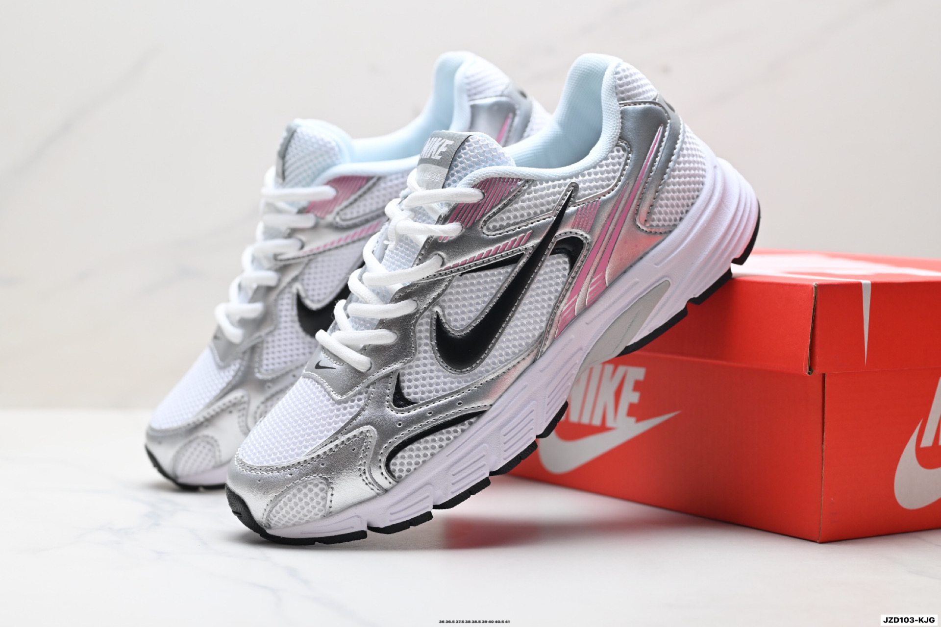 160 Nike Zoom Vomero 20 耐克 百搭厚底增高休闲运动 低帮休闲鞋 HM9149-101-Chinese UA Cheap High Quatity Brand Clothes Bags handbags Sneakers wholesale wholesaler seller from China Factory suppliers Fashion Clothing Shoes best Quality Beautiful Price 160 Nike Zoom Vomero 20 耐克 百搭厚底增高休闲运动 低帮休闲鞋 HM9149-101