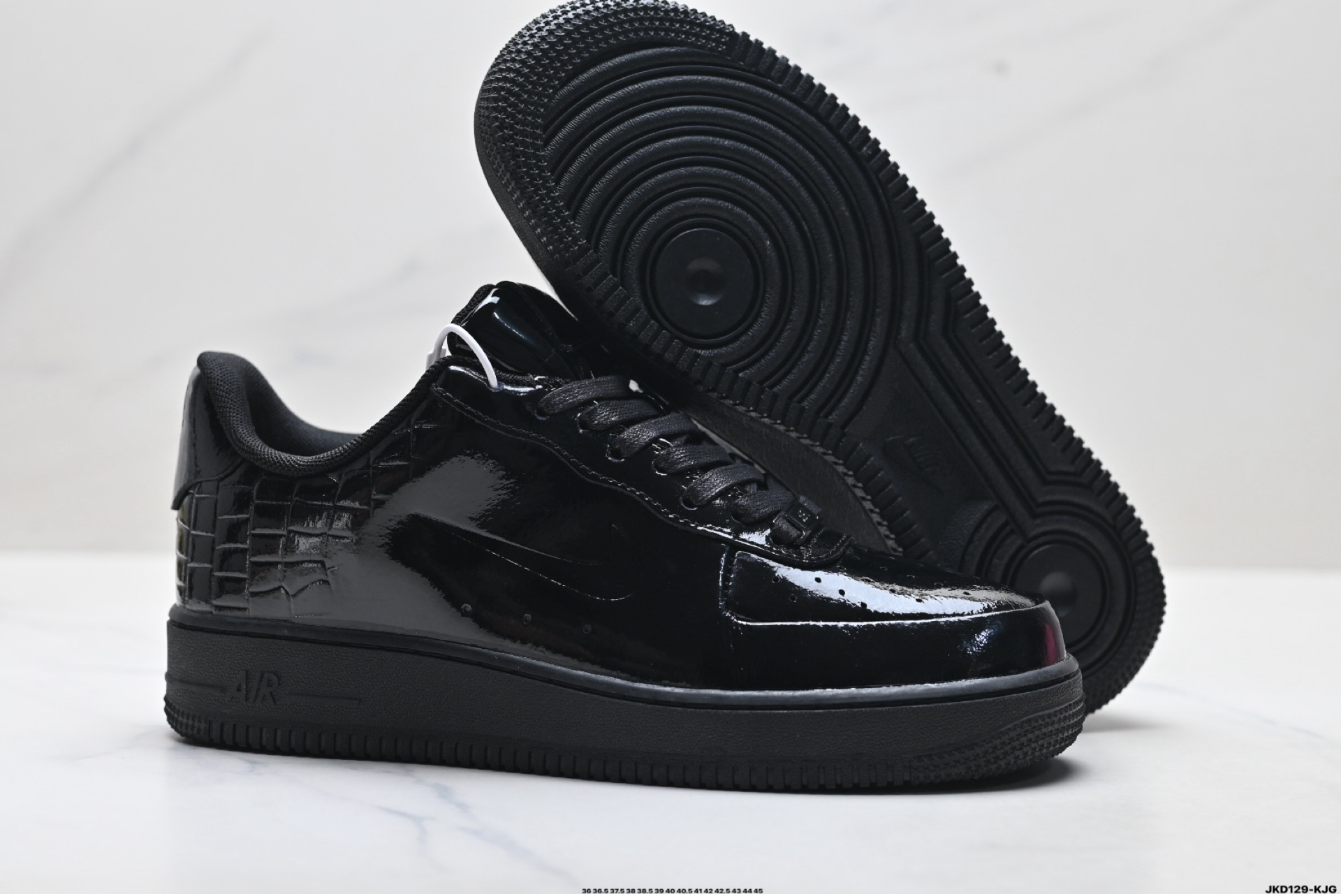 耐克Nike Air Force 1’07空军一号低帮百搭休闲运动板鞋 IF3201-001-Top High Quatity Cheap Sneakers Fashion Clothing Clothes Bags handbags Shoes of all Brand wholesale With The best Quality And Beautiful Price from China Factory Chinese suppliers wholesaler seller 耐克Nike Air Force 1’07空军一号低帮百搭休闲运动板鞋 IF3201-001