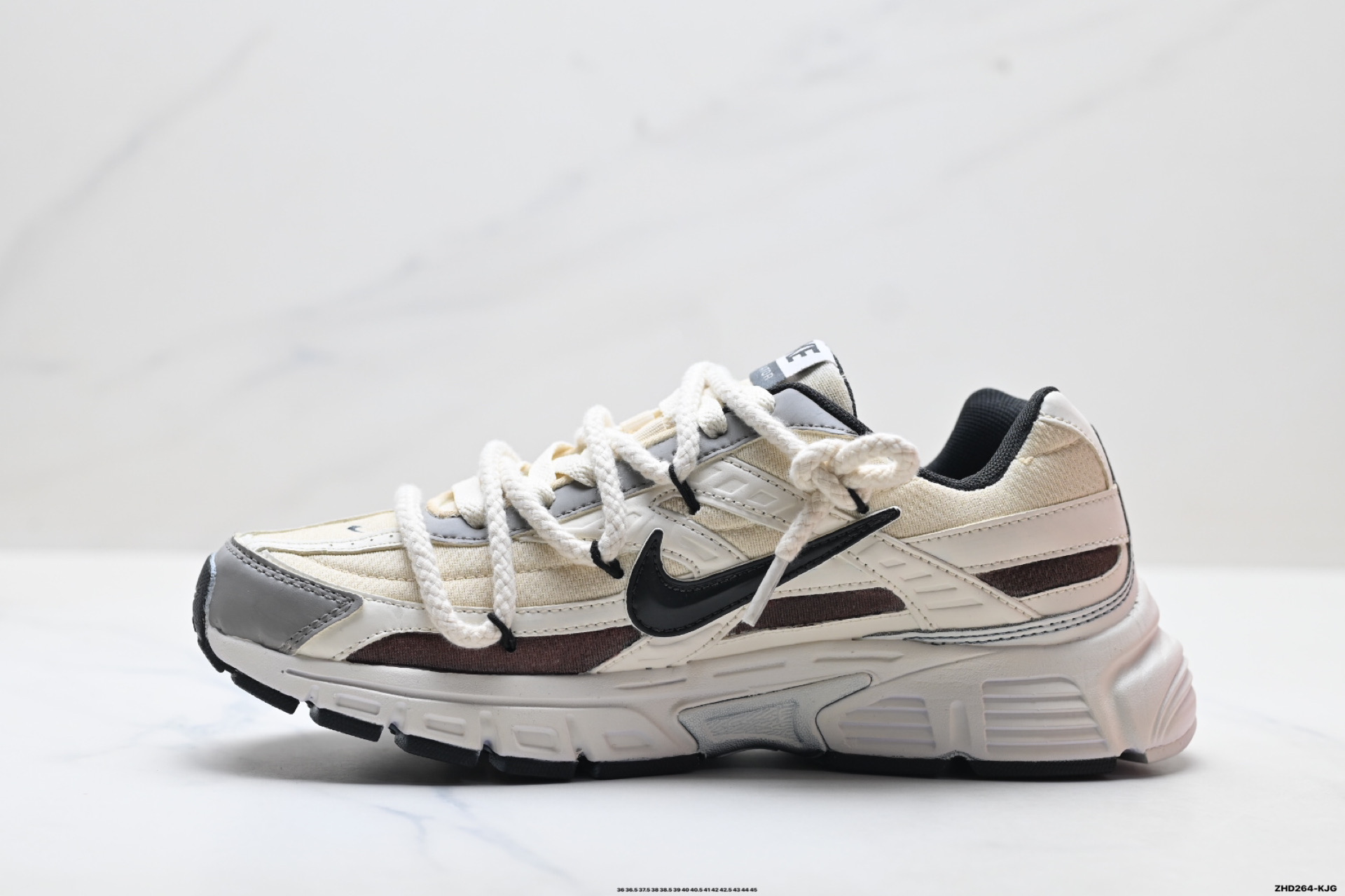 Nike Initiator ‘DIY定制’ 舒适百搭 防滑耐磨透气 耐克 低帮休闲鞋 394055-100