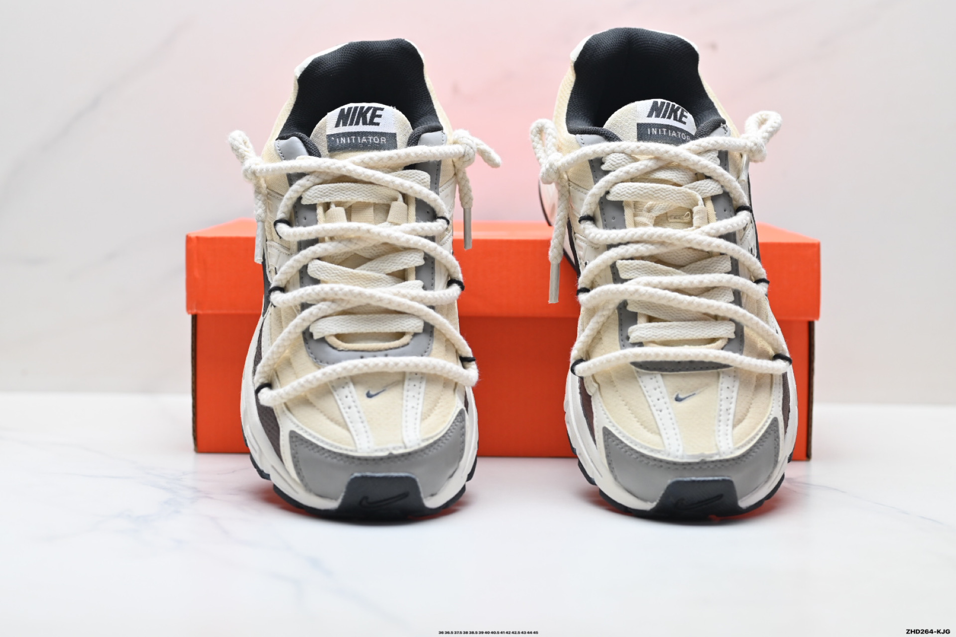 Nike Initiator ‘DIY定制’ 舒适百搭 防滑耐磨透气 耐克 低帮休闲鞋 394055-100