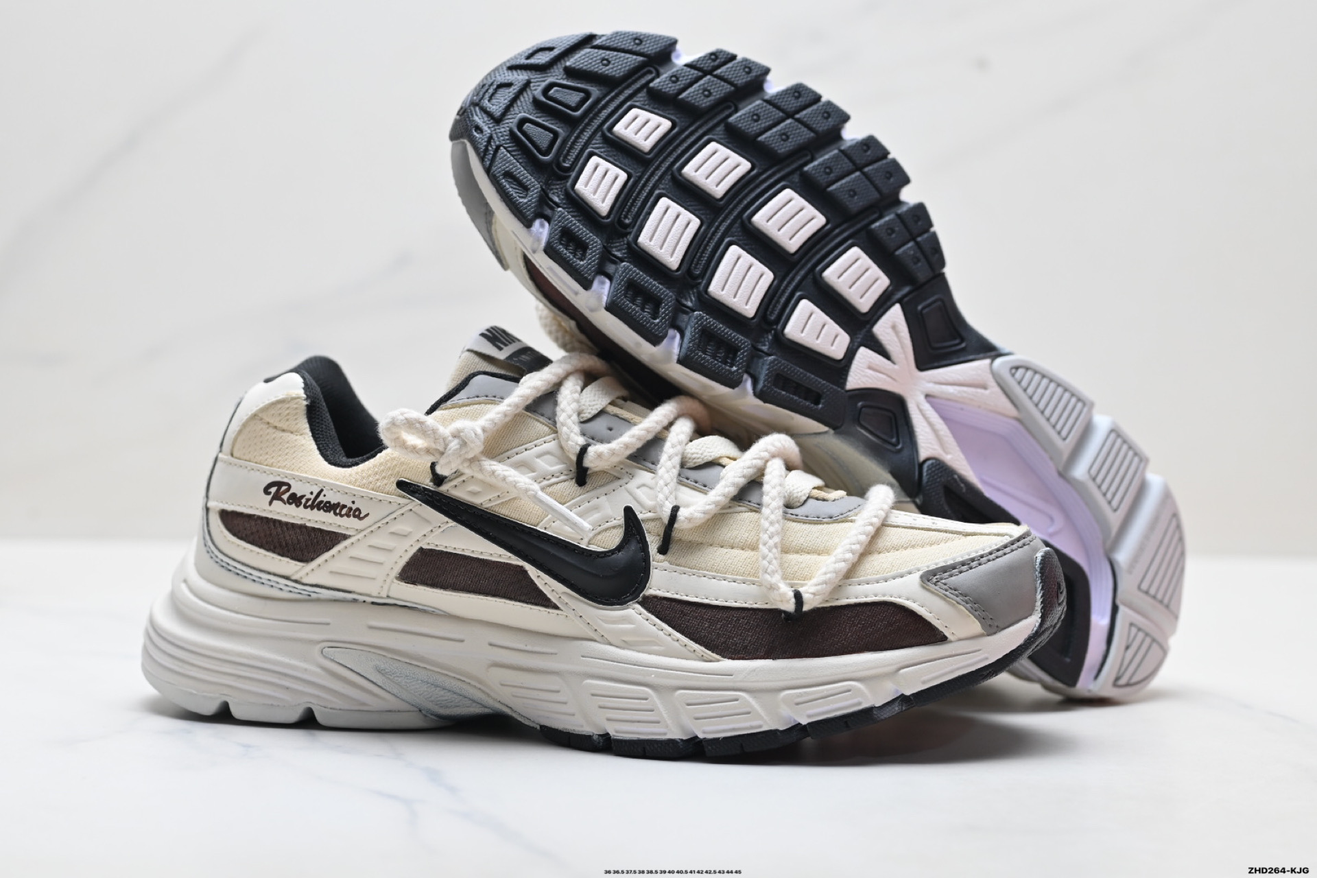Nike Initiator ‘DIY定制’ 舒适百搭 防滑耐磨透气 耐克 低帮休闲鞋 394055-100