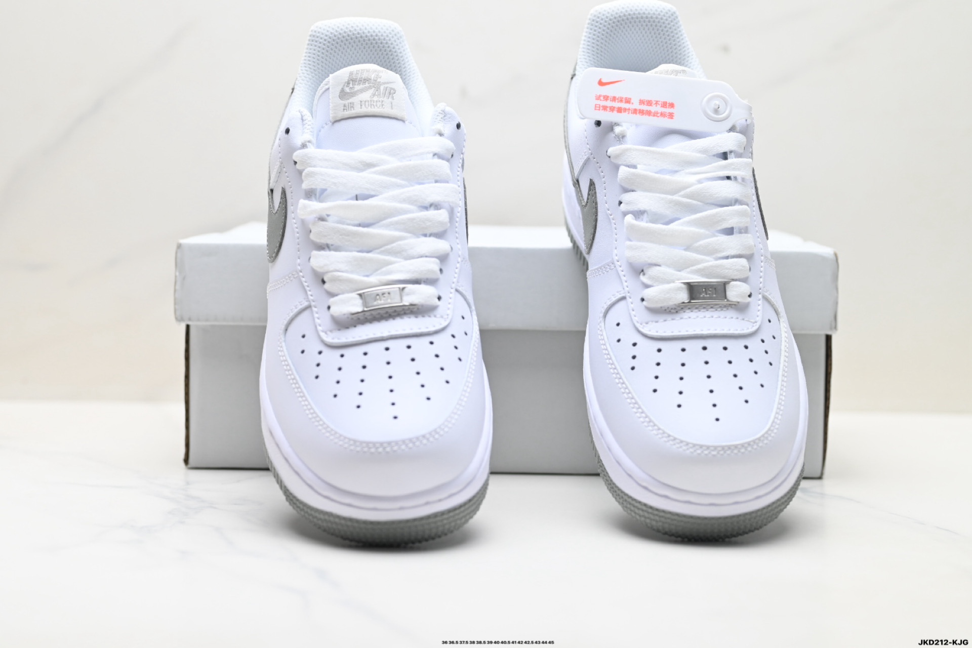 耐克Nike Air Force 1’07空军一号低帮百搭休闲运动板鞋 FJ4146-100-Top High Quatity Cheap Sneakers Fashion Clothing Clothes Bags handbags Shoes of all Brand wholesale With The best Quality And Beautiful Price from China Factory Chinese suppliers wholesaler seller 耐克Nike Air Force 1’07空军一号低帮百搭休闲运动板鞋 FJ4146-100