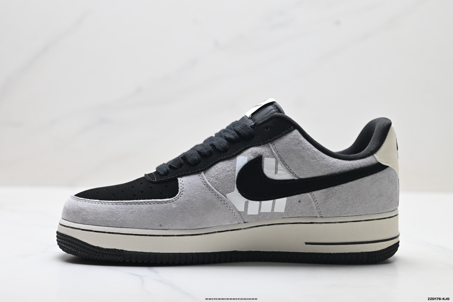 NIKE AIR FORCE 1‘07 LV8 FV3694-114