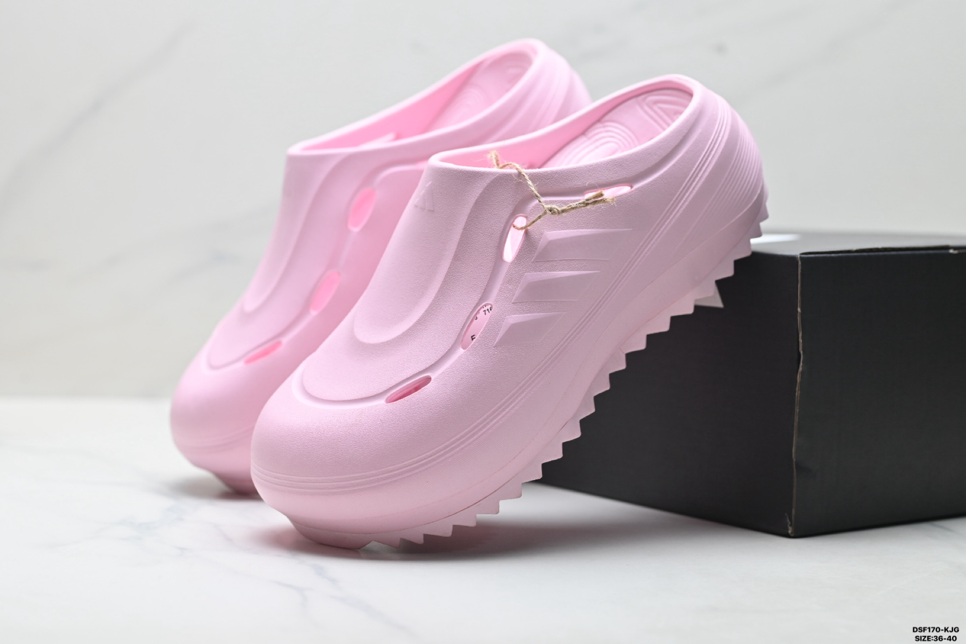 115 Adidas OZWAVE CLozeave CL阿迪达斯 百搭舒适 防磨防滑包头拖鞋 JR6761-Chinese UA Cheap High Quatity Brand Clothes Bags handbags Sneakers wholesale wholesaler seller from China Factory suppliers Fashion Clothing Shoes best Quality Beautiful Price 115 Adidas OZWAVE CLozeave CL阿迪达斯 百搭舒适 防磨防滑包头拖鞋 JR6761
