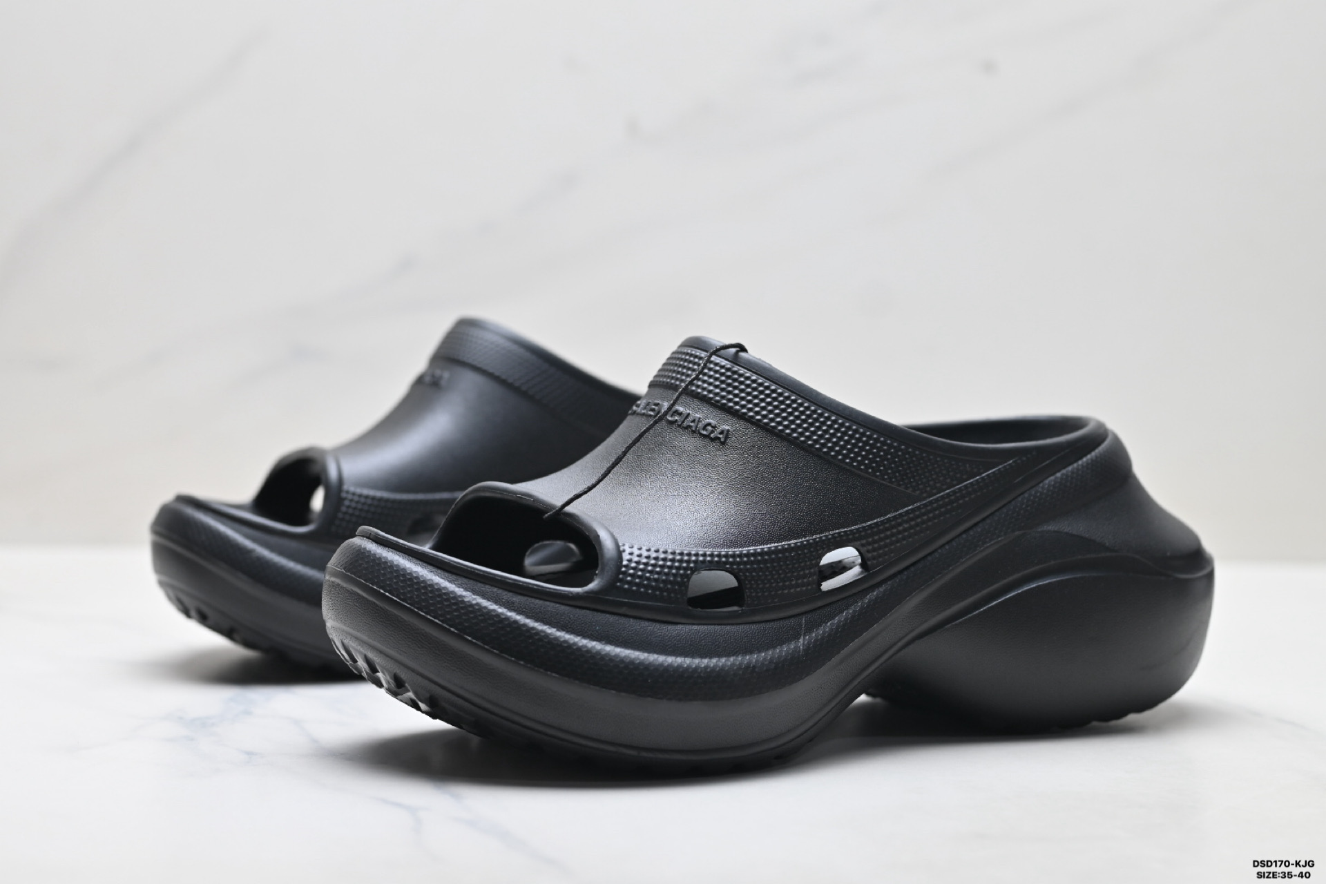 Crocs卡骆驰 x Balenciaga 巴黎世家 厚底增高拖鞋 677389 W1S8E 2500