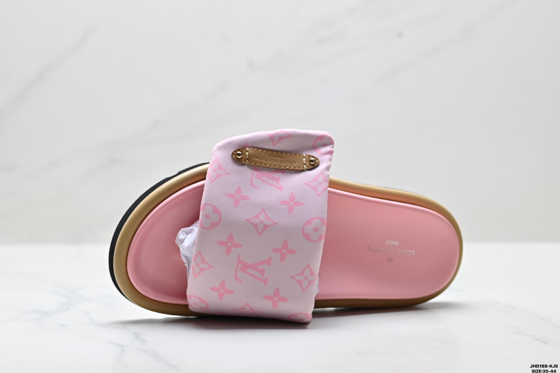 210 纯原Louis Vuitton 路易威登 牛仔布 经典老花 LV 拖鞋-Chinese UA Cheap High Quatity Brand Clothes Bags handbags Sneakers wholesale wholesaler seller from China Factory suppliers Fashion Clothing Shoes best Quality Beautiful Price 210 纯原Louis Vuitton 路易威登 牛仔布 经典老花 LV 拖鞋