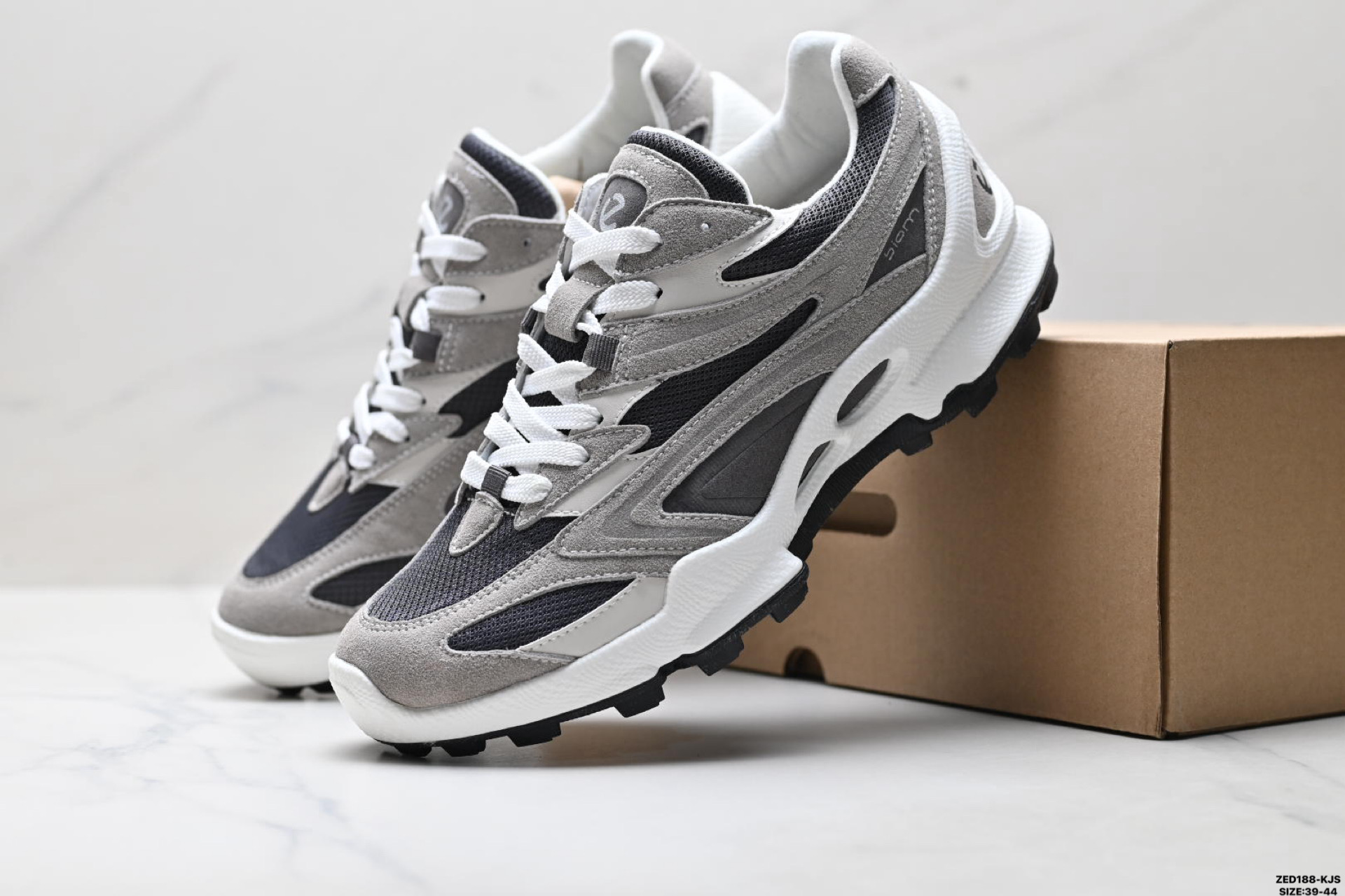 280 Ecco爱步 Biom C-Trail 健步C 舒适时尚 简约时尚 减震防滑 低帮休闲鞋 803324-510-Chinese UA Cheap High Quatity Brand Clothes Bags handbags Sneakers wholesale wholesaler seller from China Factory suppliers Fashion Clothing Shoes best Quality Beautiful Price 280 Ecco爱步 Biom C-Trail 健步C 舒适时尚 简约时尚 减震防滑 低帮休闲鞋 803324-510