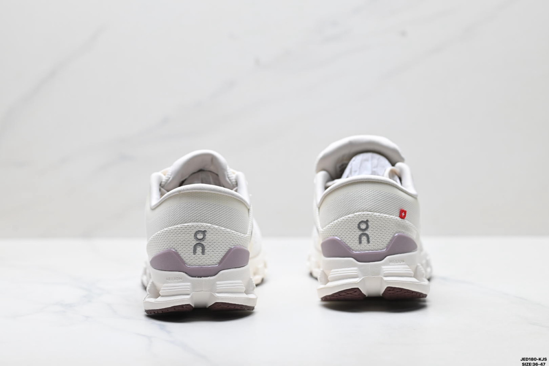 170 On昂跑 Cloud X 4 系列低帮轻量舒适多功能休闲运动鞋-Chinese UA Cheap High Quatity Brand Clothes Bags handbags Sneakers wholesale wholesaler seller from China Factory suppliers Fashion Clothing Shoes best Quality Beautiful Price 170 On昂跑 Cloud X 4 系列低帮轻量舒适多功能休闲运动鞋