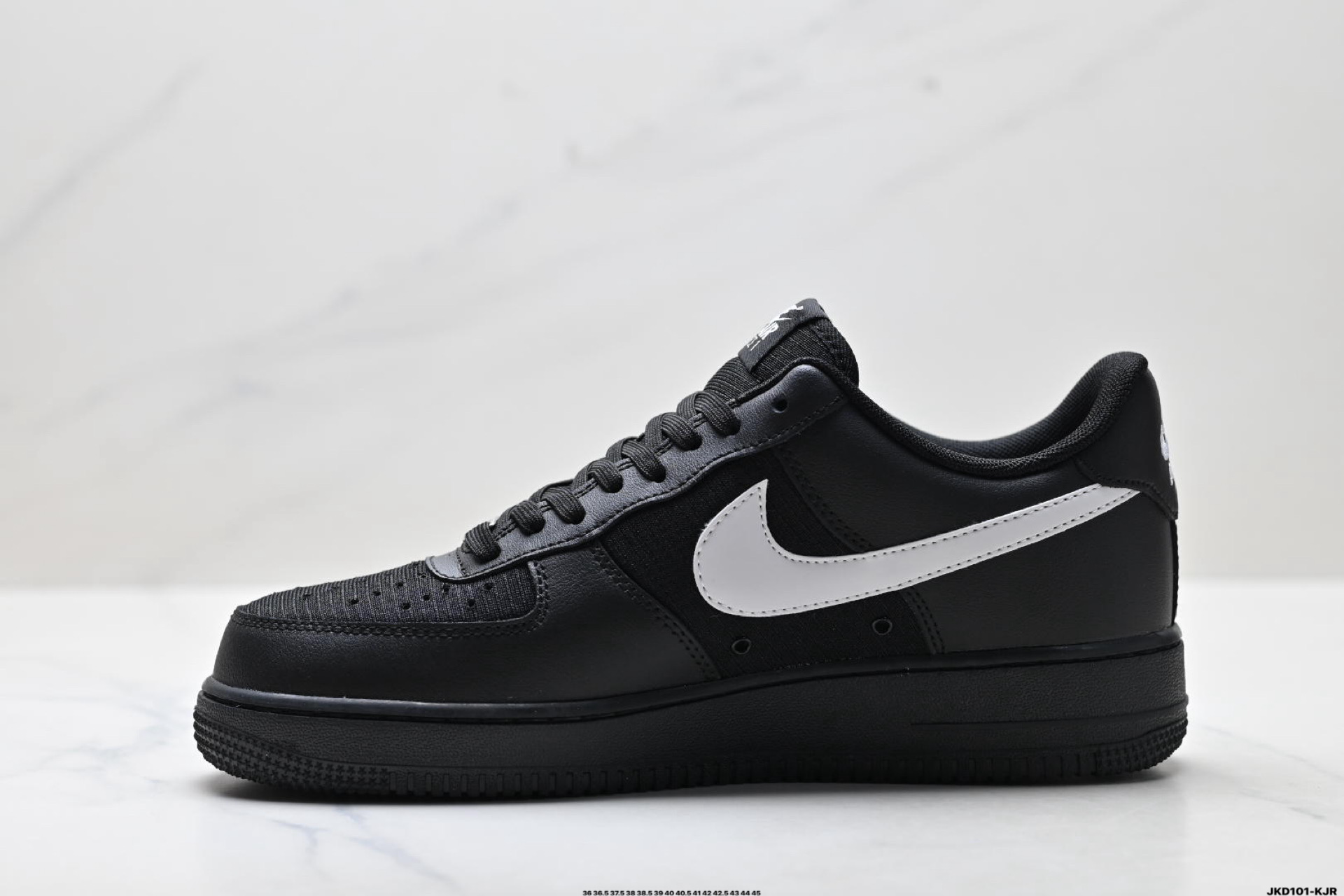 耐克Nike Air Force 1’07空军一号低帮百搭休闲运动板鞋 IR0952-001-Top High Quatity Cheap Sneakers Fashion Clothing Clothes Bags handbags Shoes of all Brand wholesale With The best Quality And Beautiful Price from China Factory Chinese suppliers wholesaler seller 耐克Nike Air Force 1’07空军一号低帮百搭休闲运动板鞋 IR0952-001