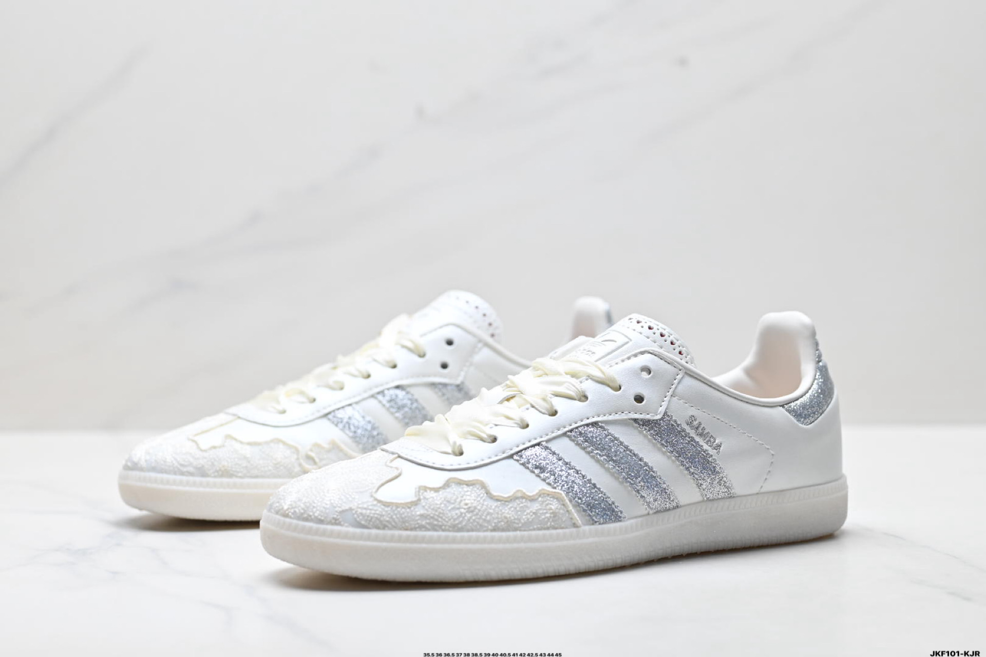 185 Adidas Originals Samba 阿迪达斯三叶草 桑巴舞系列绅士德训足球风百搭低帮休闲运动板鞋 HP3698