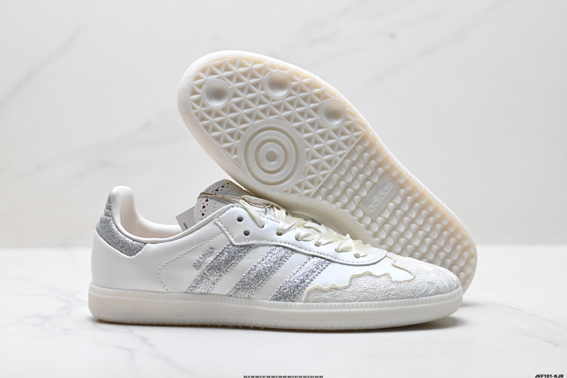 185 Adidas Originals Samba 阿迪达斯三叶草 桑巴舞系列绅士德训足球风百搭低帮休闲运动板鞋 HP3698