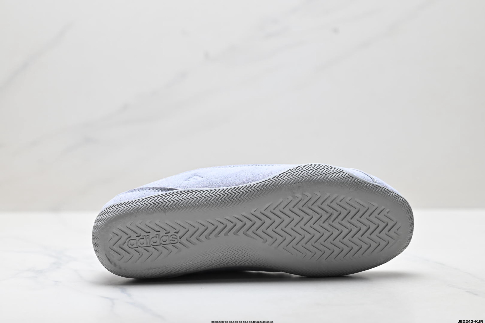 170 ADIDAS URBAN REVERIE 舒适百搭 耐磨低帮 阿迪达斯 生活休闲鞋 KJ9091