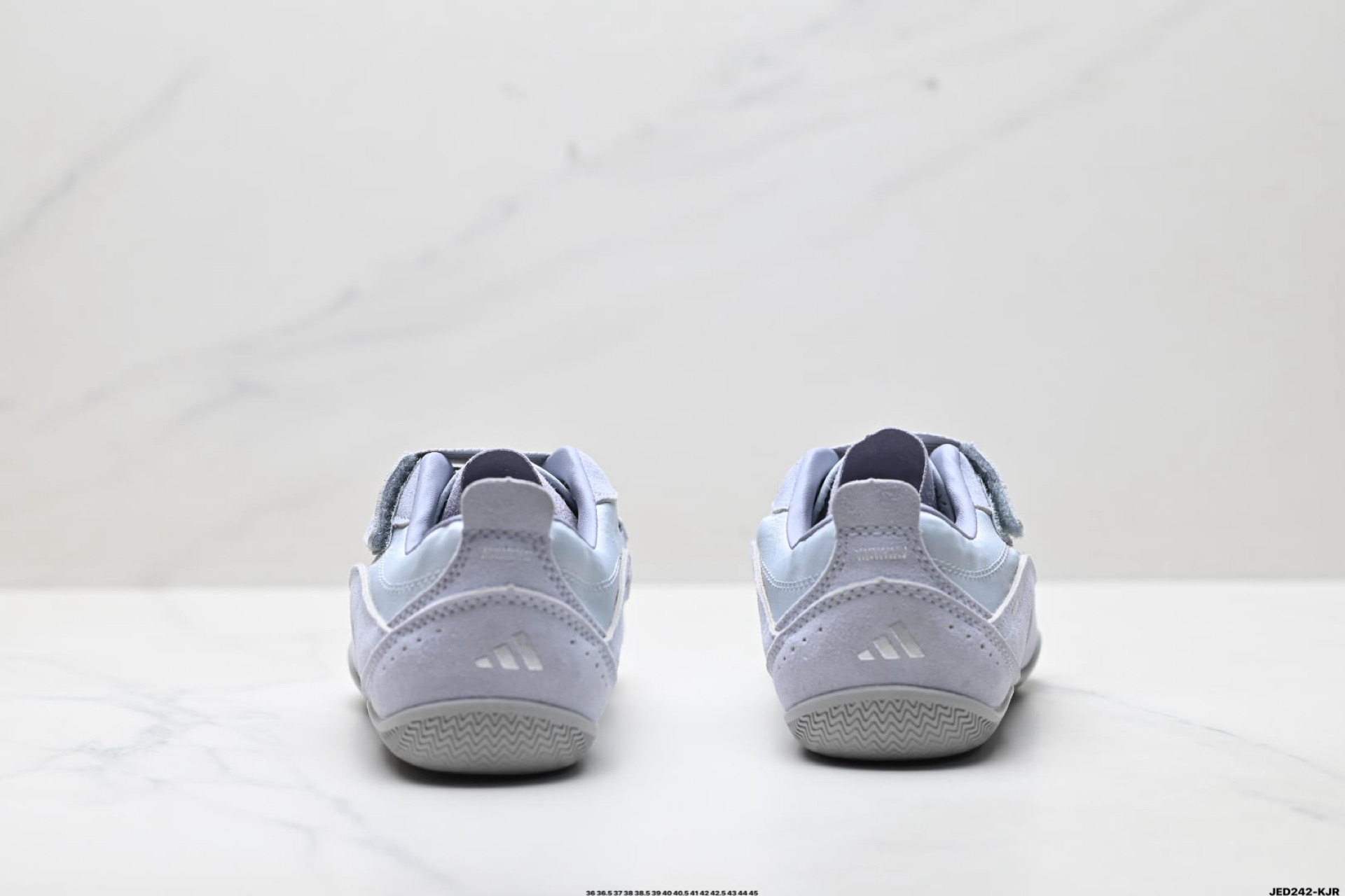 170 ADIDAS URBAN REVERIE 舒适百搭 耐磨低帮 阿迪达斯 生活休闲鞋 KJ9091