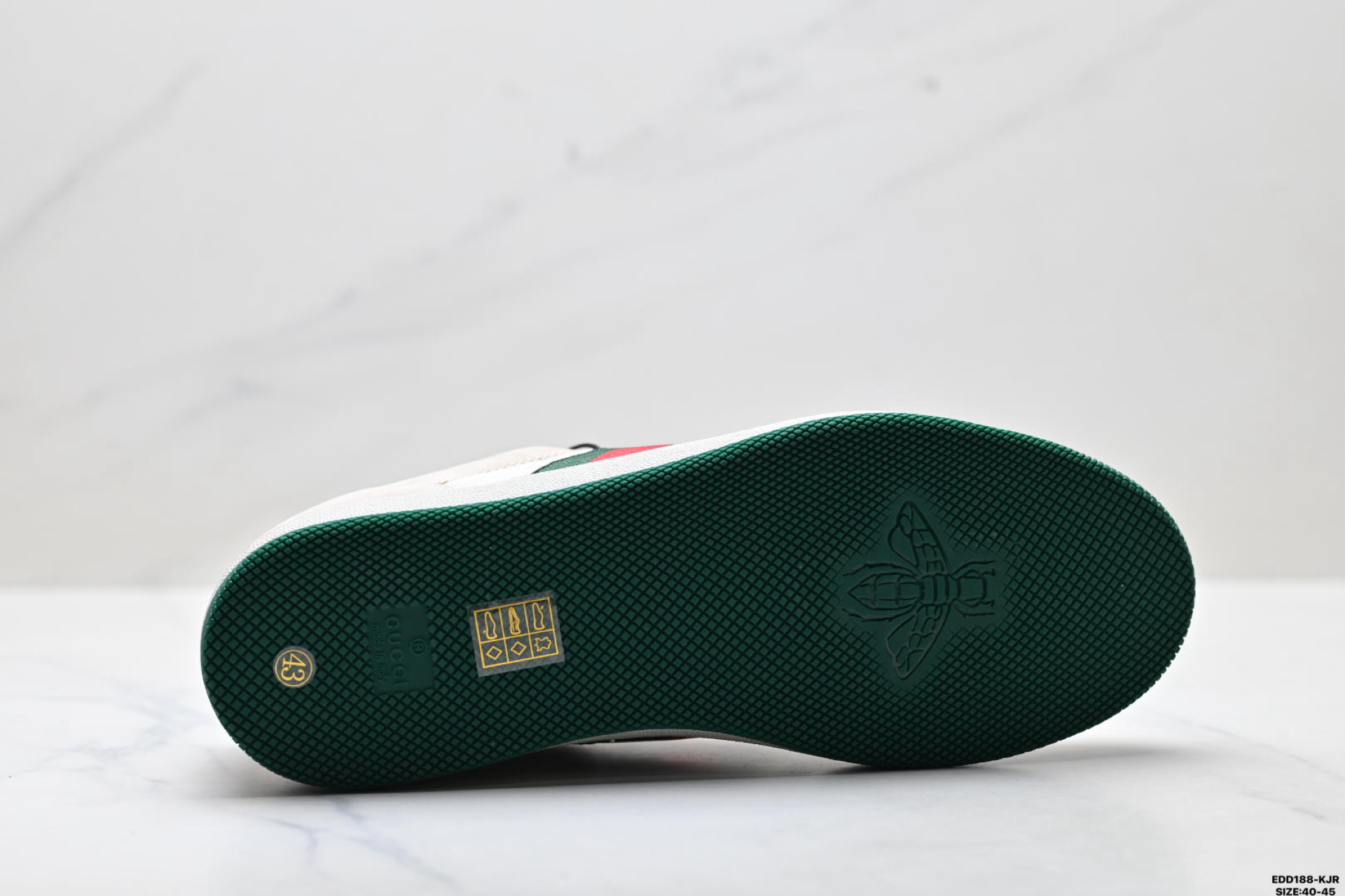 370 Gucci古驰 Screener 皮革 织带印花 做旧设计 低帮复古板鞋 700775 UPG90 9595