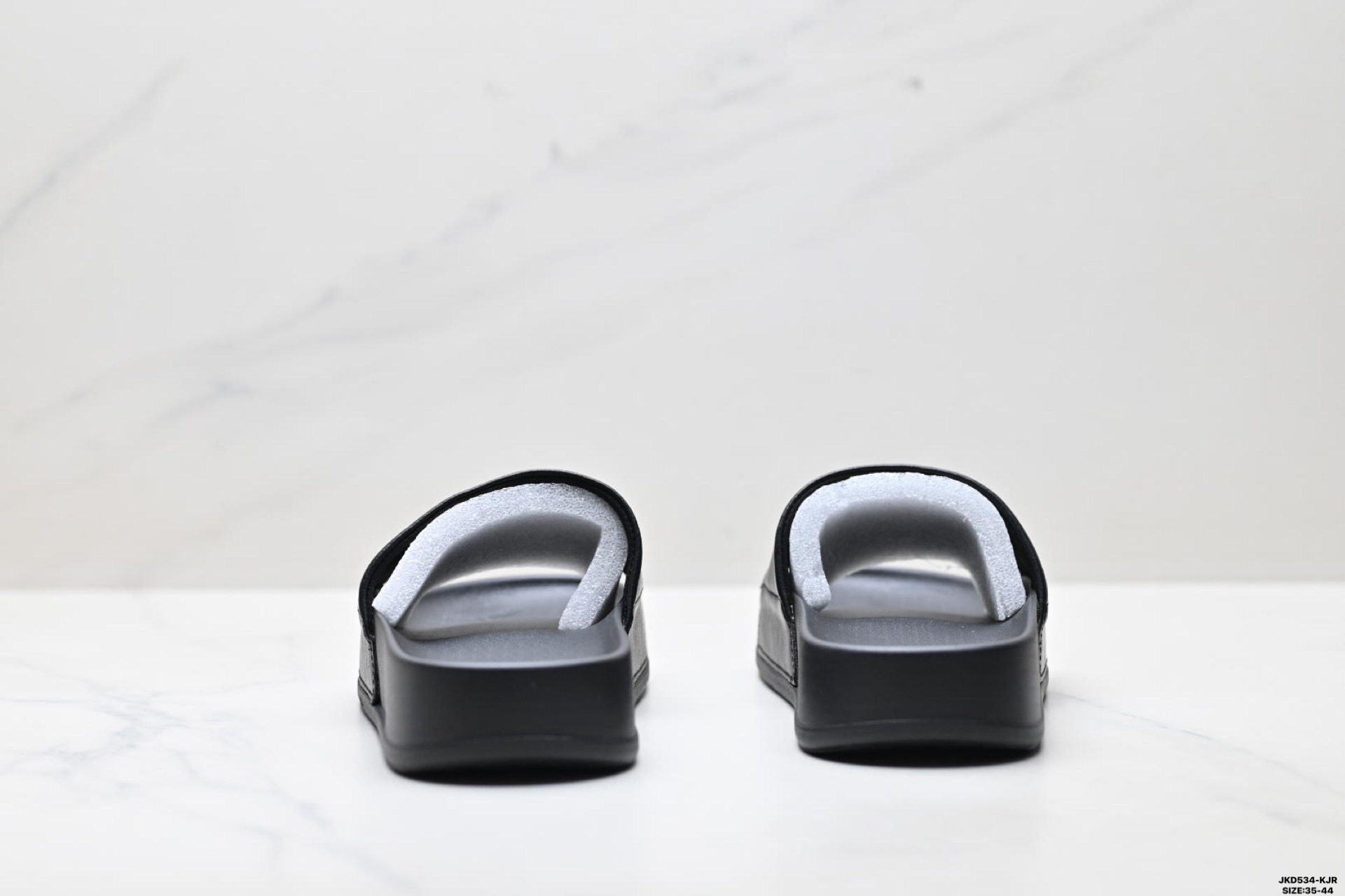 180 DESCENTE迪桑特 LCING NARS 百搭柔软 防滑一字拖鞋 SP362LSD91-Chinese UA Cheap High Quatity Brand Clothes Bags handbags Sneakers wholesale wholesaler seller from China Factory suppliers Fashion Clothing Shoes best Quality Beautiful Price 180 DESCENTE迪桑特 LCING NARS 百搭柔软 防滑一字拖鞋 SP362LSD91