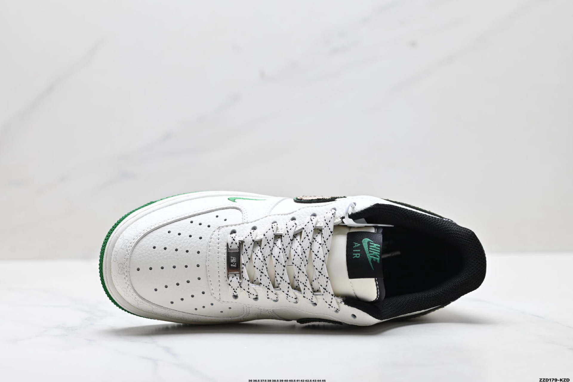 NIKE AIR FORCE 1‘07 LV8 MM3399-822
