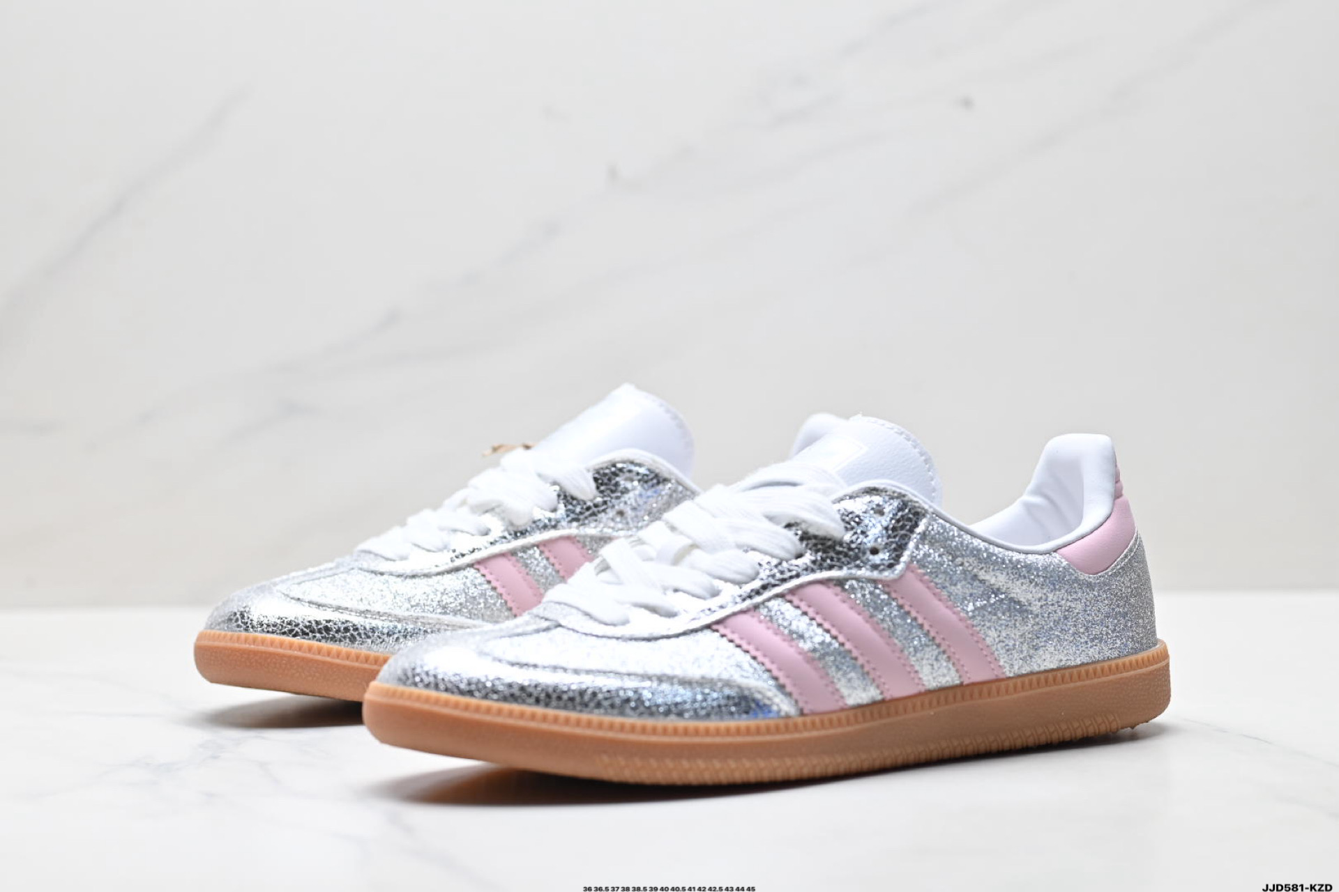 150 阿迪达斯三叶草Adidas Originals Samba 桑巴舞系列绅士德训足球风百搭低帮休闲运动板鞋 JR6695